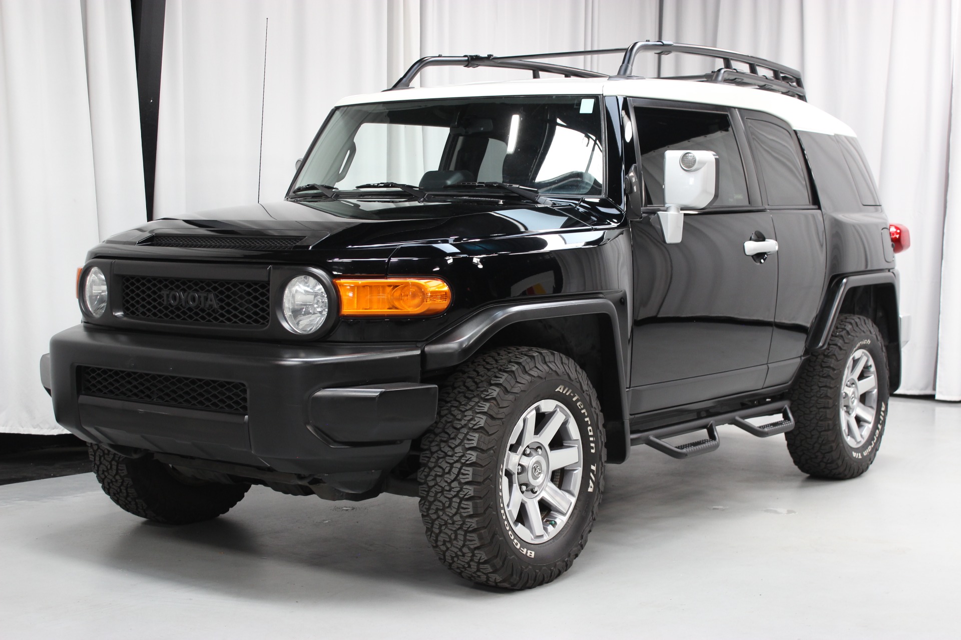 TOYOTA FJ CRUISER 1/30ツートンブラック TOYOTA FJ CRUISER 1/30ツートンブラック TOYOTA FJ CRUISER 1