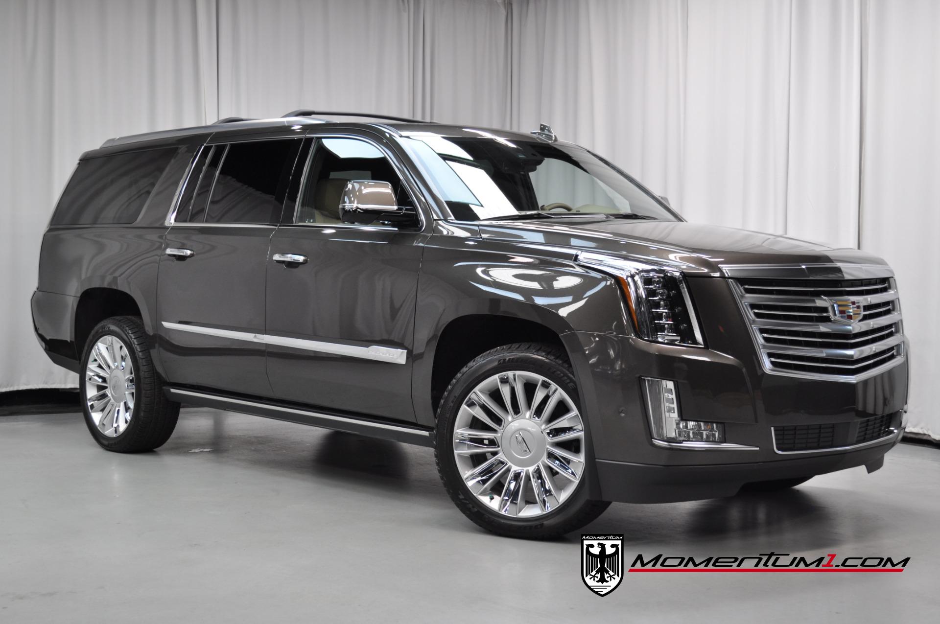 Cadillac Escalade ESV 2021 chốt giá từ 80490 USD