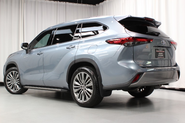 Used 2021 Toyota Highlander Hybrid Platinum For Sale (Sold 