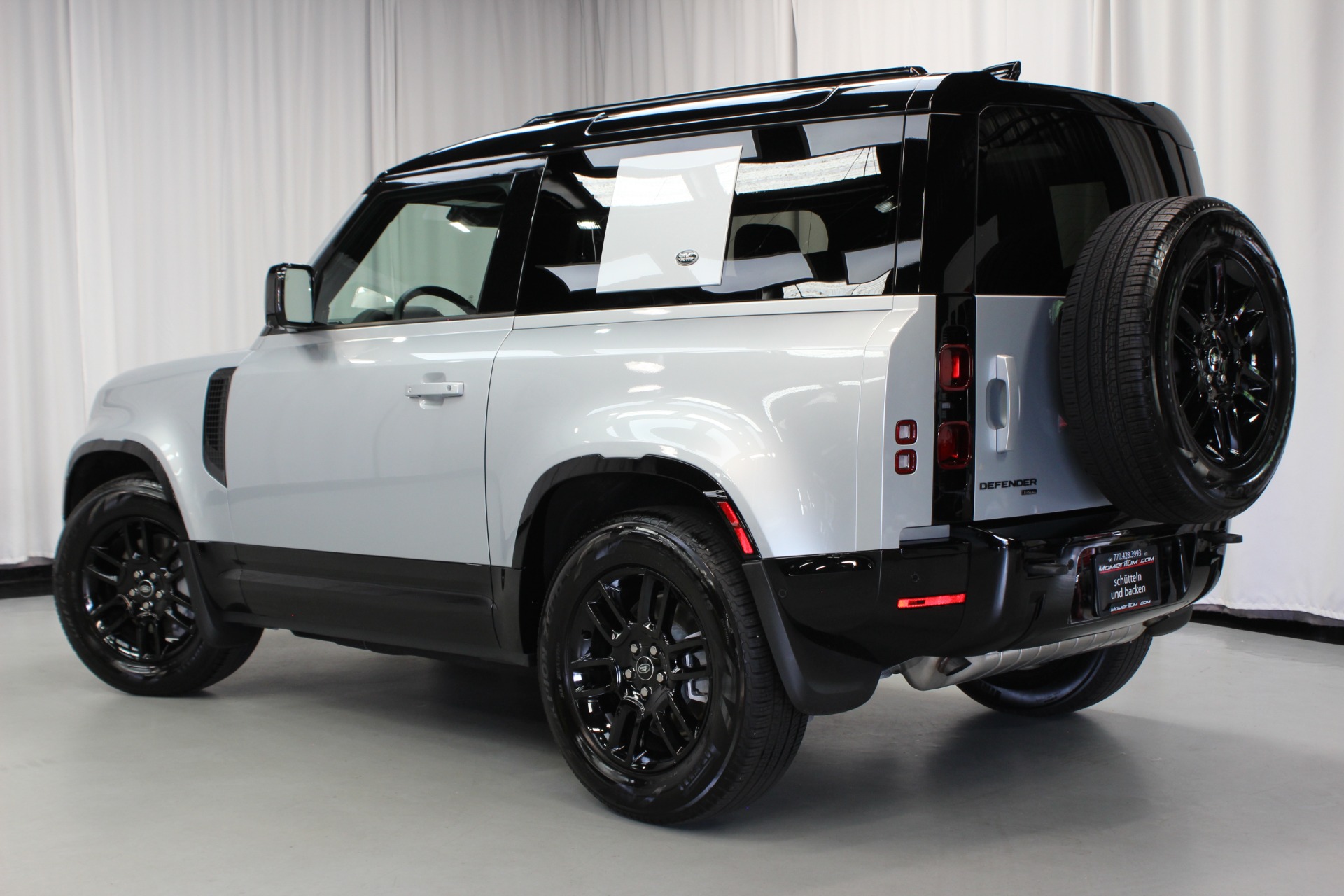 Used 2022 Land Rover Defender 90 X-Dynamic SE For Sale (Sold