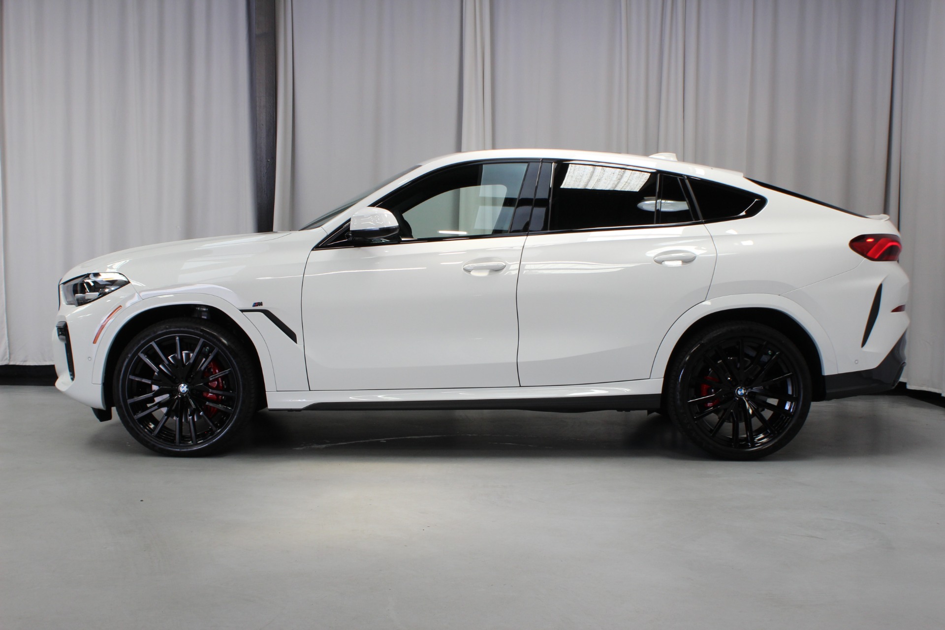 Full Fender and Mirror Kit | BMW X6 M SPORT 2022