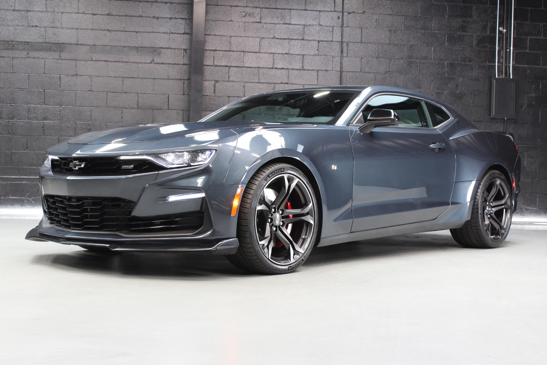 Used 2021 Chevrolet Camaro SS 1LE TRACK PERFORMANCE PACKAGE For Sale (Sold)  | Momentum Motorcars Inc Stock #132367