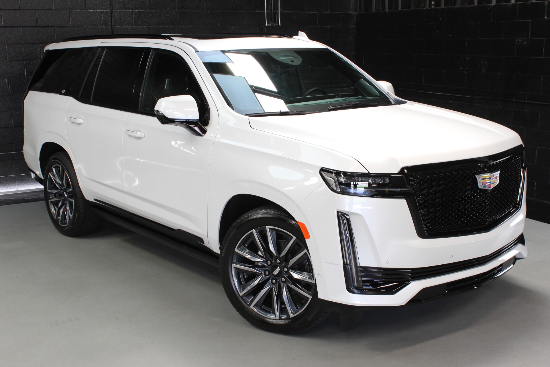 Used 2022 Cadillac Escalade Sport For Sale (Sold) | Momentum Motorcars Inc  Stock #342617