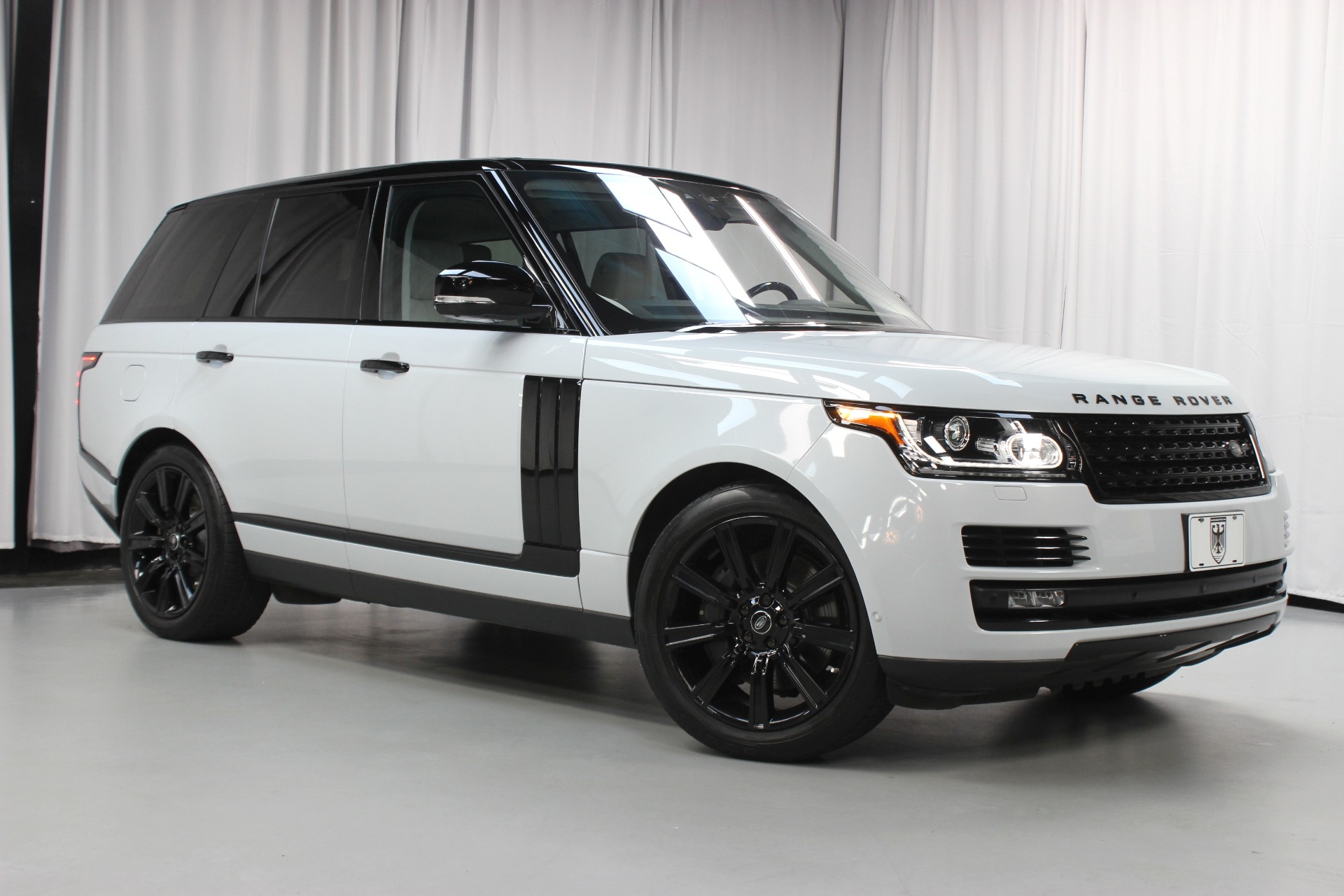 Dominant Banzai AIDS Used 2017 Land Rover Range Rover HSE For Sale (Sold) | Momentum Motorcars  Inc Stock #336261