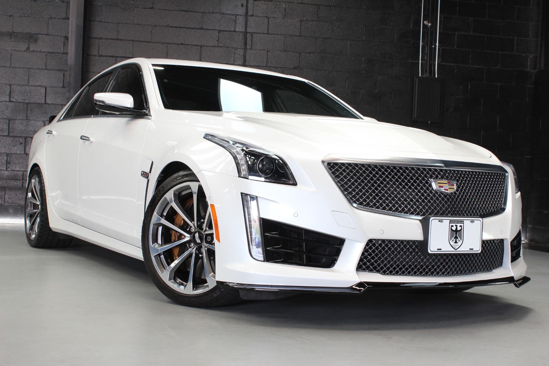 AUTOart Cadillac CTS-V ホワイト 1:18 AUTOart 1:18 Scale Diecast Model - Cadillac CTS V SCCA World