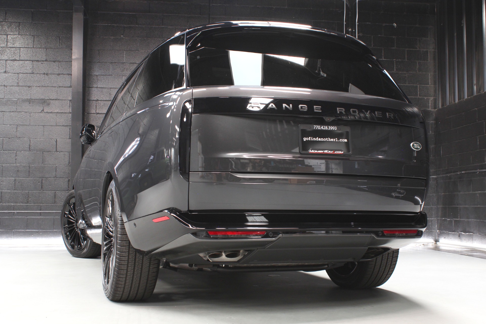 Used 2023 Land Rover Range Rover P530 SE LWB Technology Pack