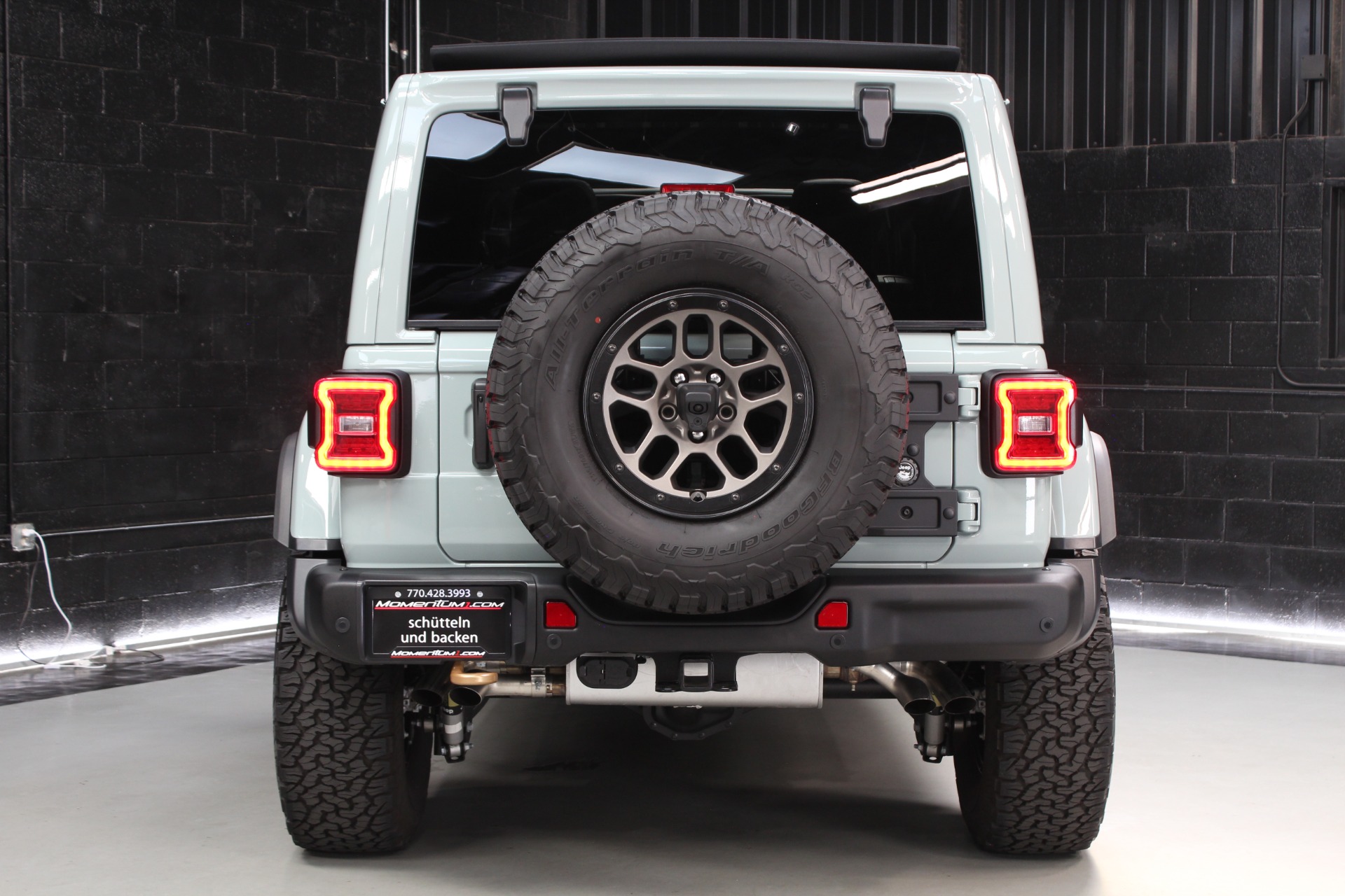 レクレア Used 2023 Jeep Wrangler Rubicon 392 Xtreme Recon Package/Skyview