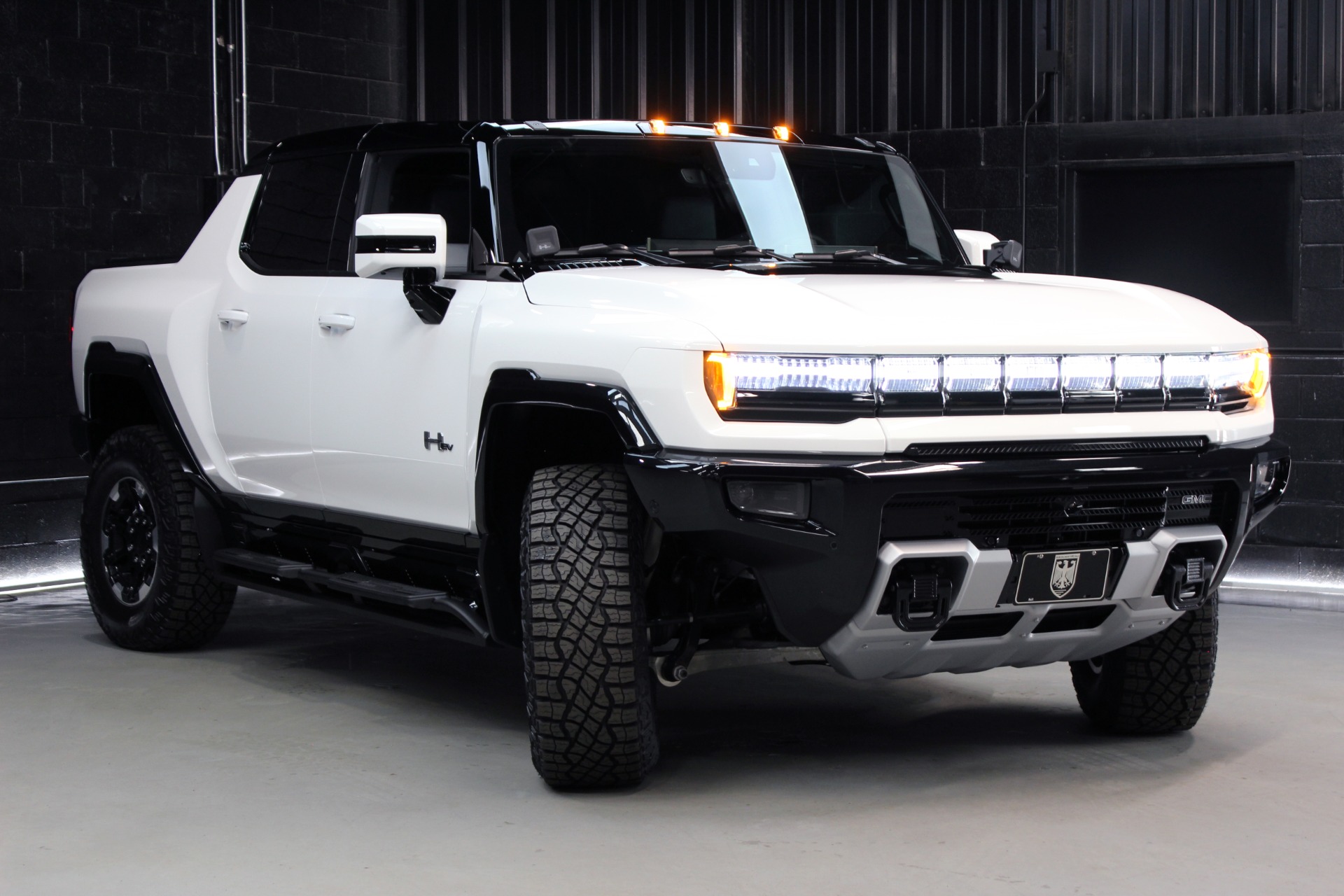 Used-2023-GMC-HUMMER-EV-3X-