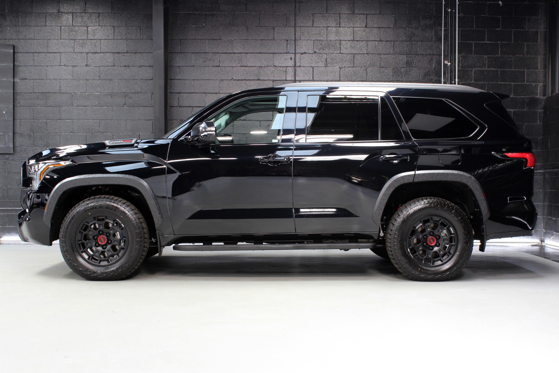 1/64 GCD 2023 Toyota Sequoia TRD Pro (Black) Diecast Car