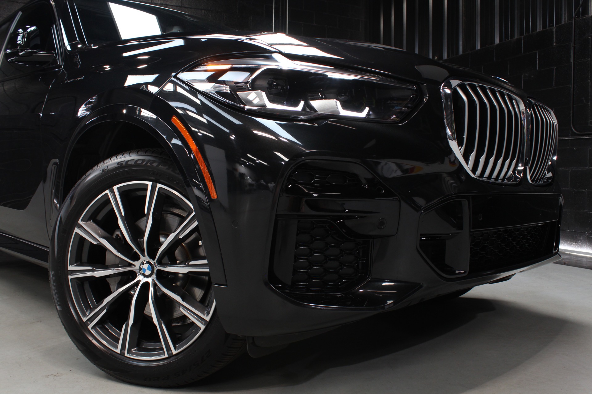 Used 2022 BMW X5 xDrive40i M Sport Package For Sale (Sold