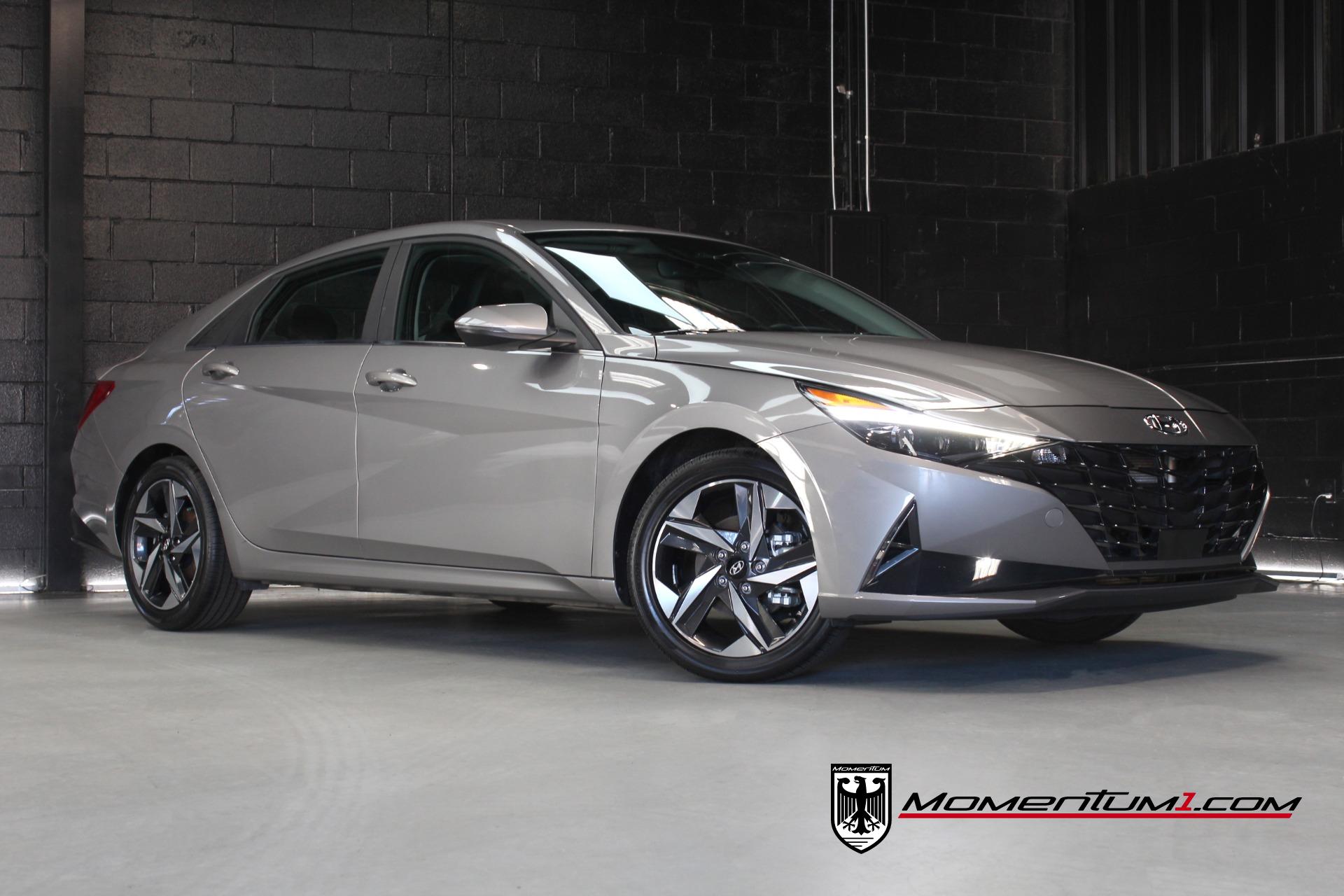 Used 2023 Hyundai ELANTRA Hybrid Limited For Sale (Sold) | Momentum ...