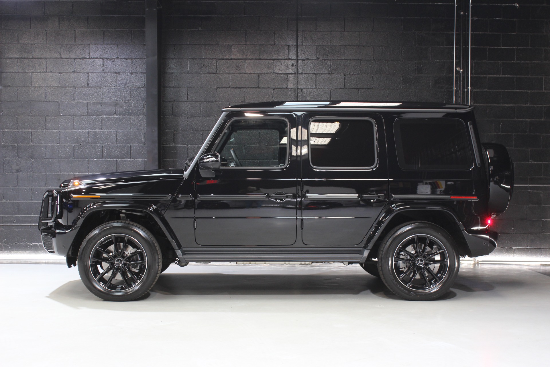 Used 2025 Mercedes-Benz G-Class G 550 AMG Line Night Package Plus