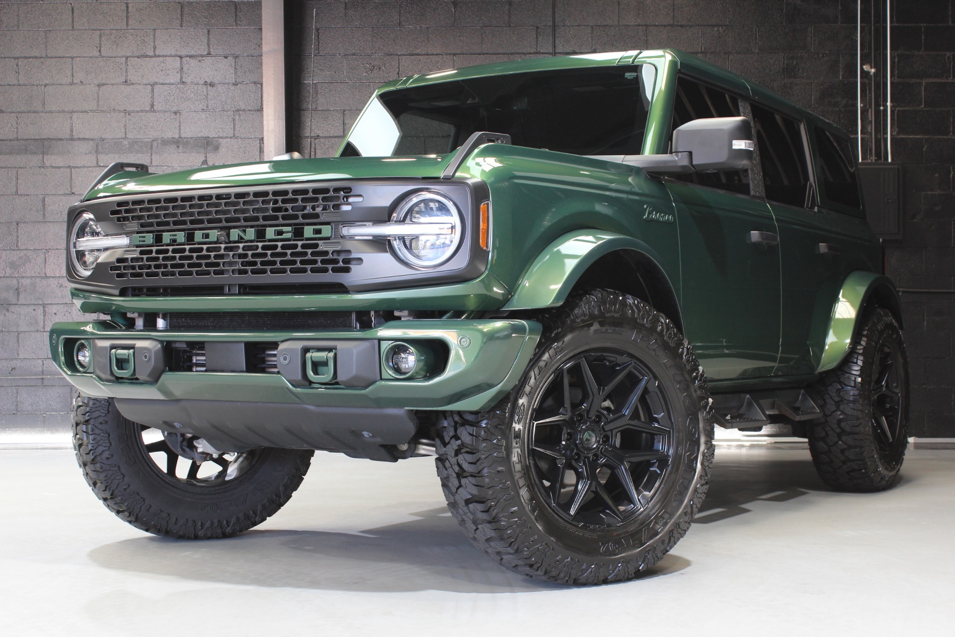 Used 2023 Ford Bronco Wildtrak Advanced For Sale (Sold) | Momentum