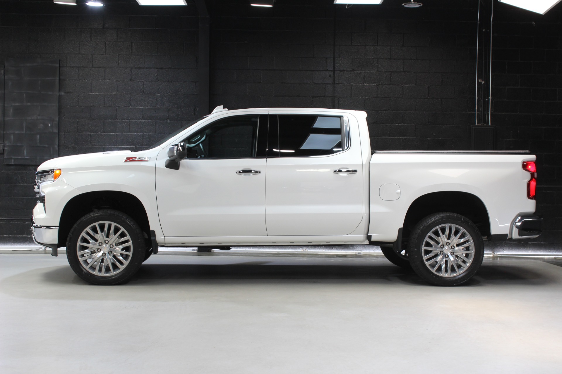 Used 2023 Chevrolet Silverado 1500 LTZ Z71 Off-Road Package with