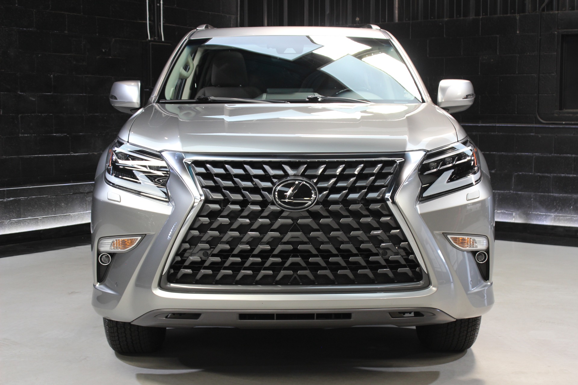 Used 2023 Lexus GX 460 Premium Plus Package w/ Captains Chairs For
