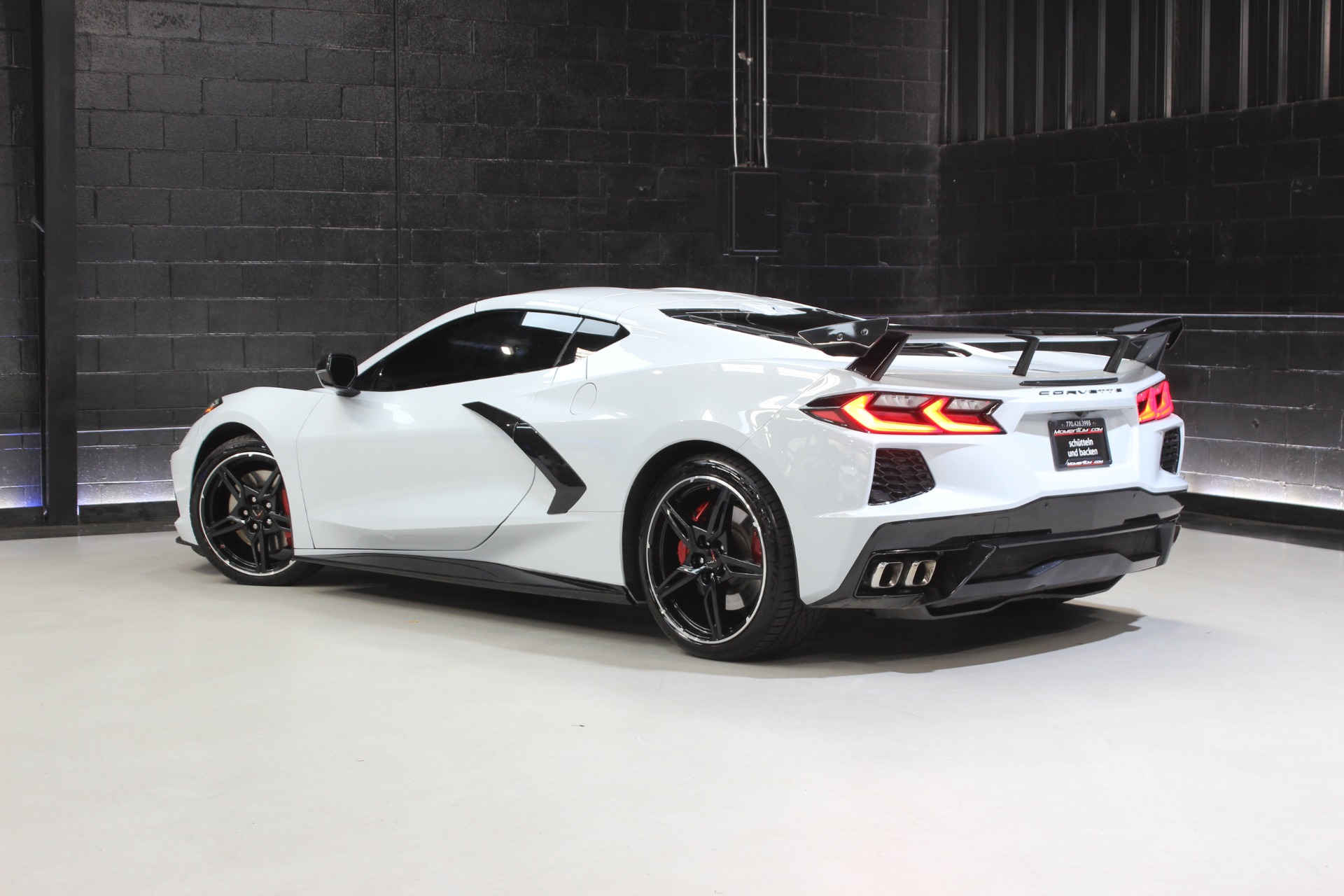 Used-2020-Chevrolet-Corvette-