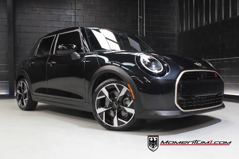 Used 2025 MINI Hardtop 4 Door Cooper S Iconic for sale $29,990 at Momentum Motorcars Inc in Marietta GA