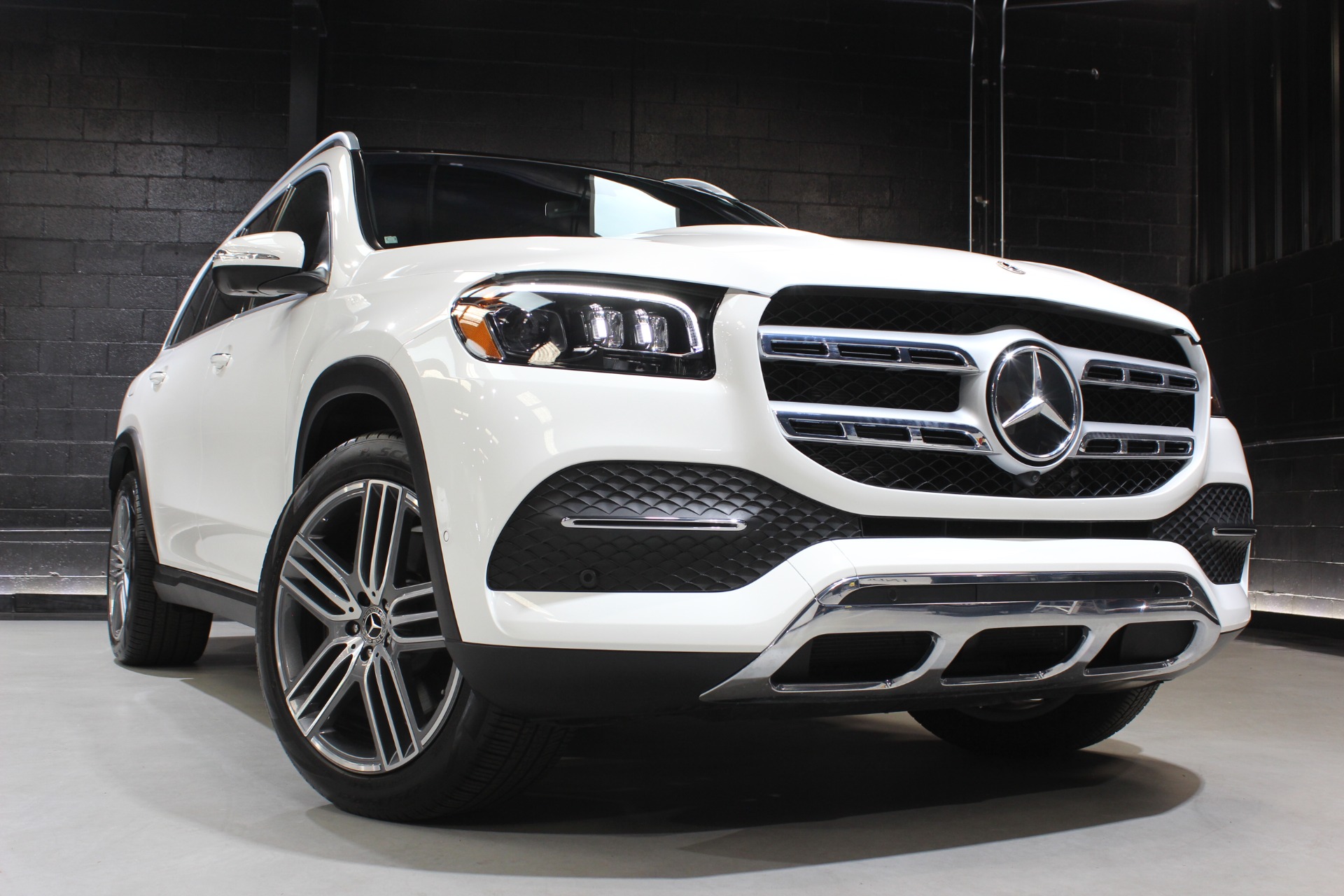2023 Mercedes-Benz GLS GLS450 - Photo 10