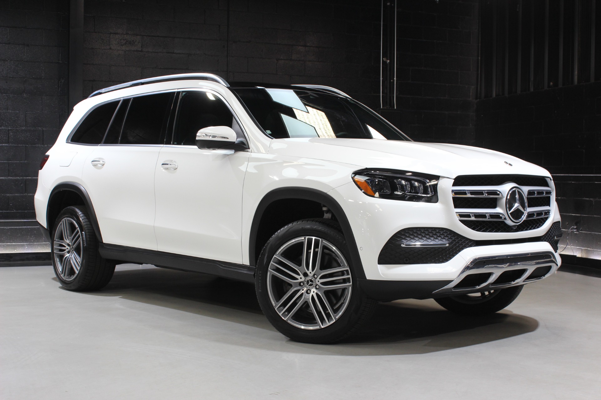 2023 Mercedes-Benz GLS GLS450 - Photo 11