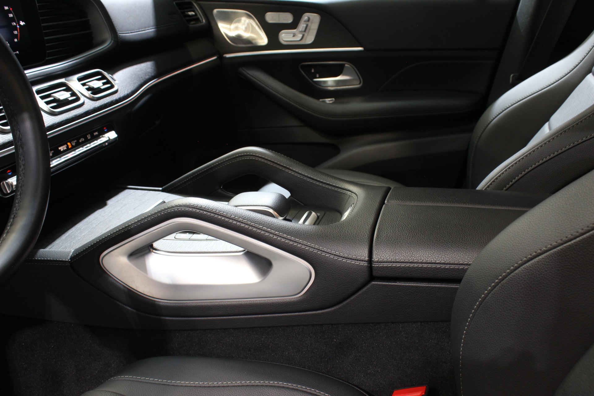 2023 Mercedes-Benz GLS GLS450 - Photo 38
