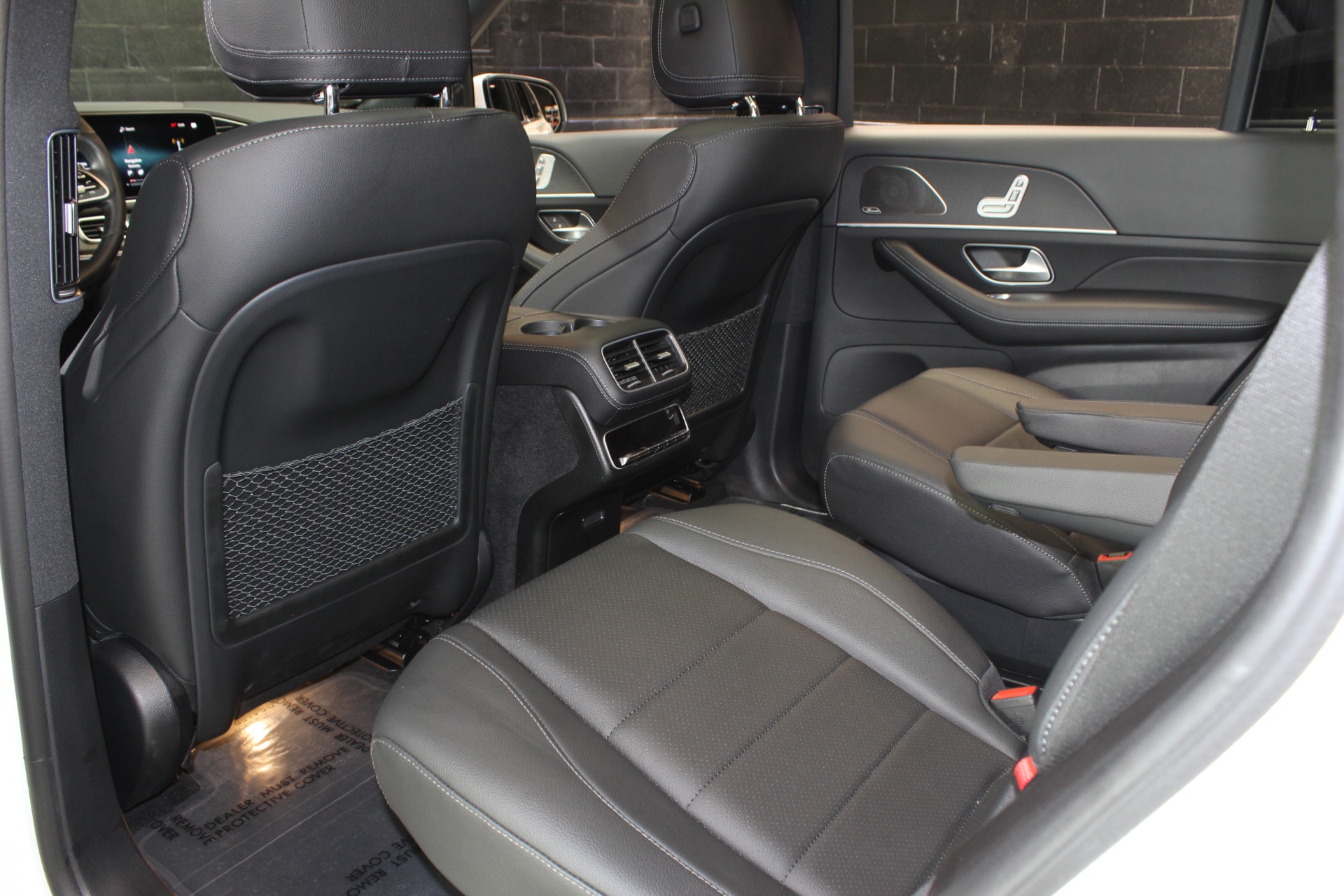 2023 Mercedes-Benz GLS GLS450 - Photo 43