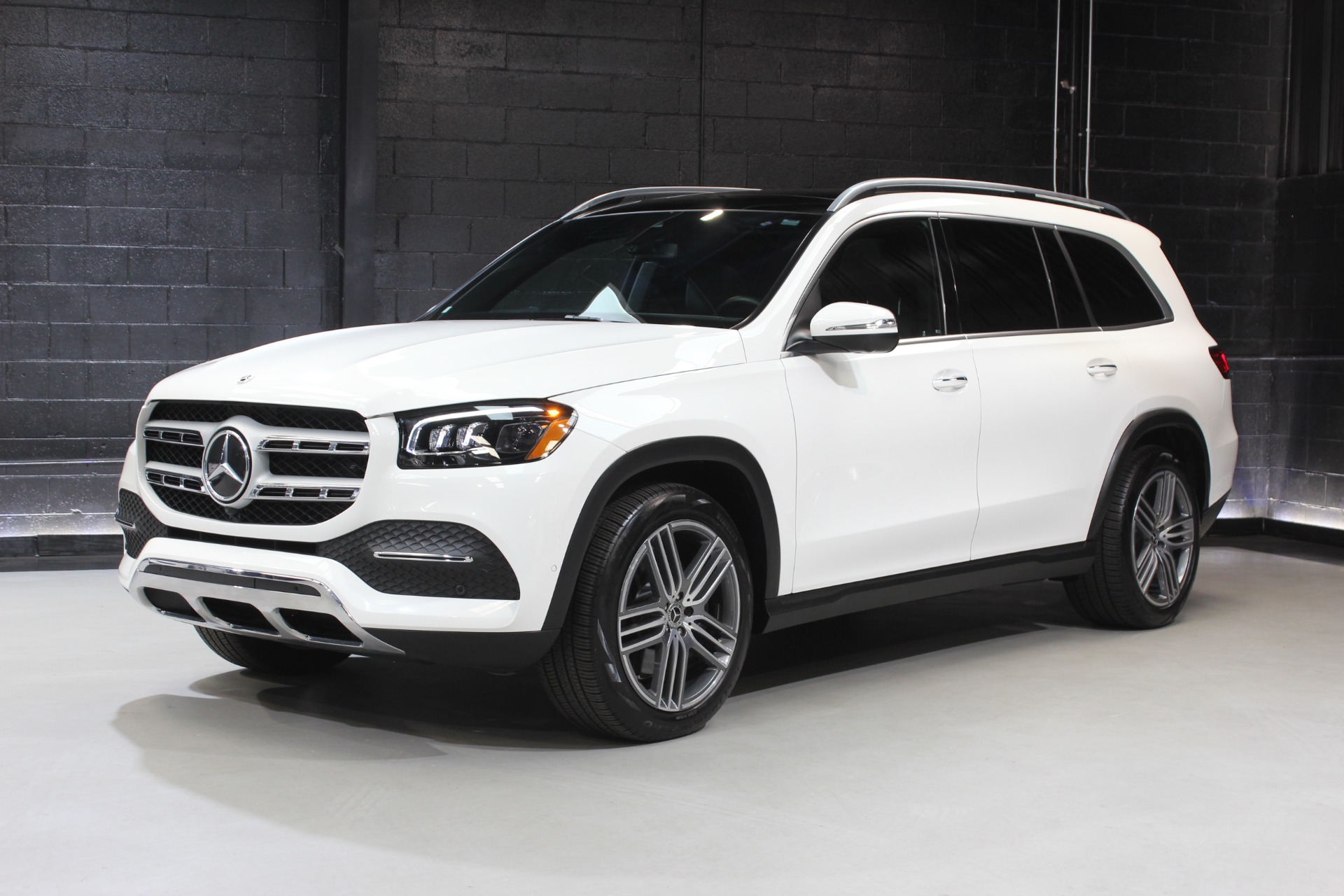 2023 Mercedes-Benz GLS GLS450 - Photo 6