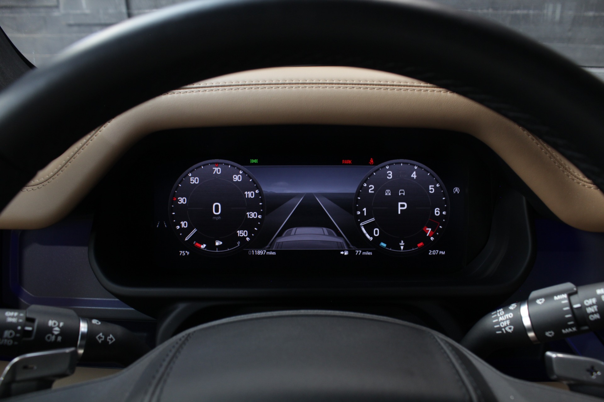 2025 Land Rover Defender V8 - Photo 53