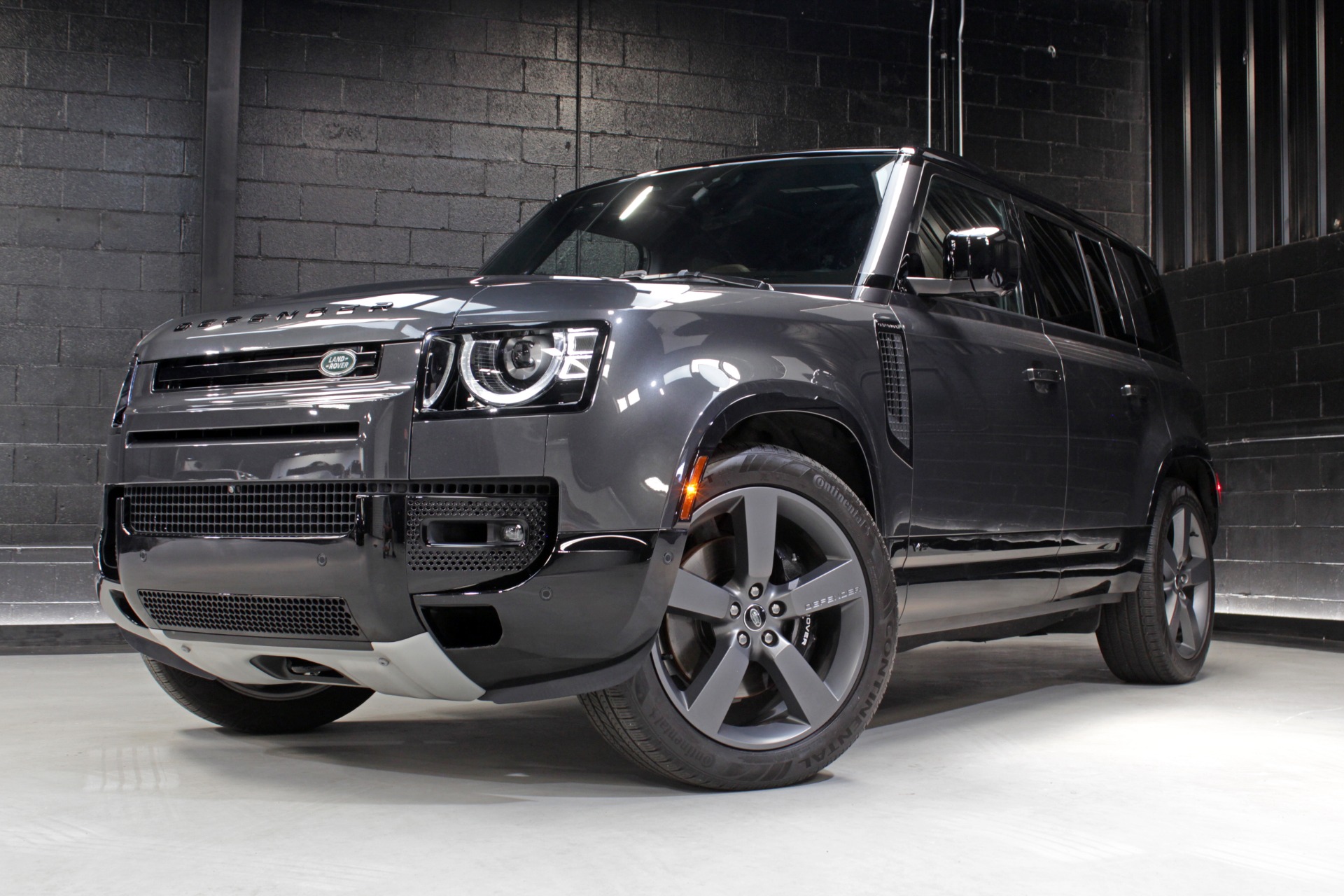 2025 Land Rover Defender V8 - Photo 78