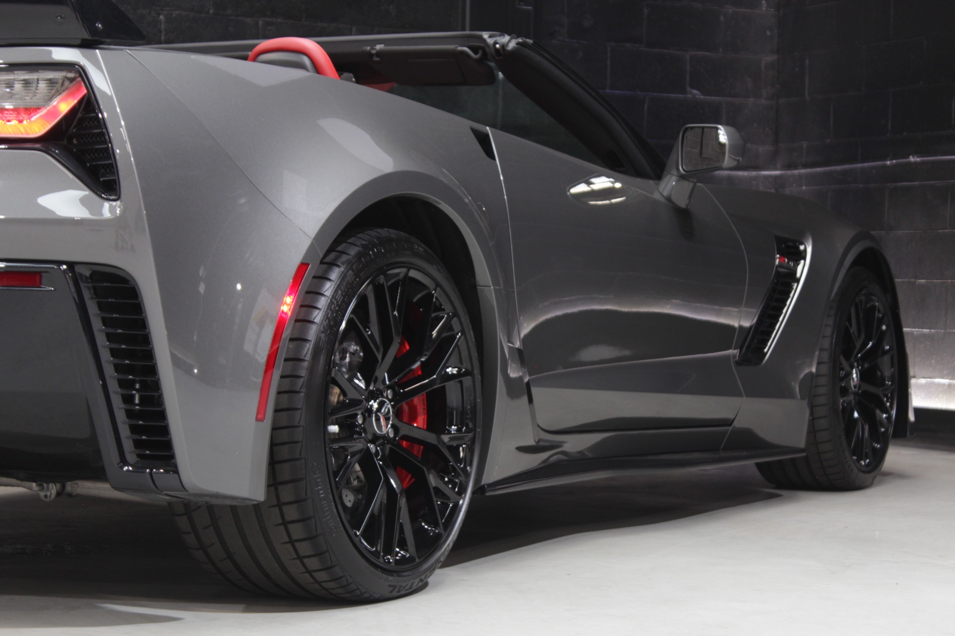 2015 Chevrolet Corvette Z06 - Photo 23
