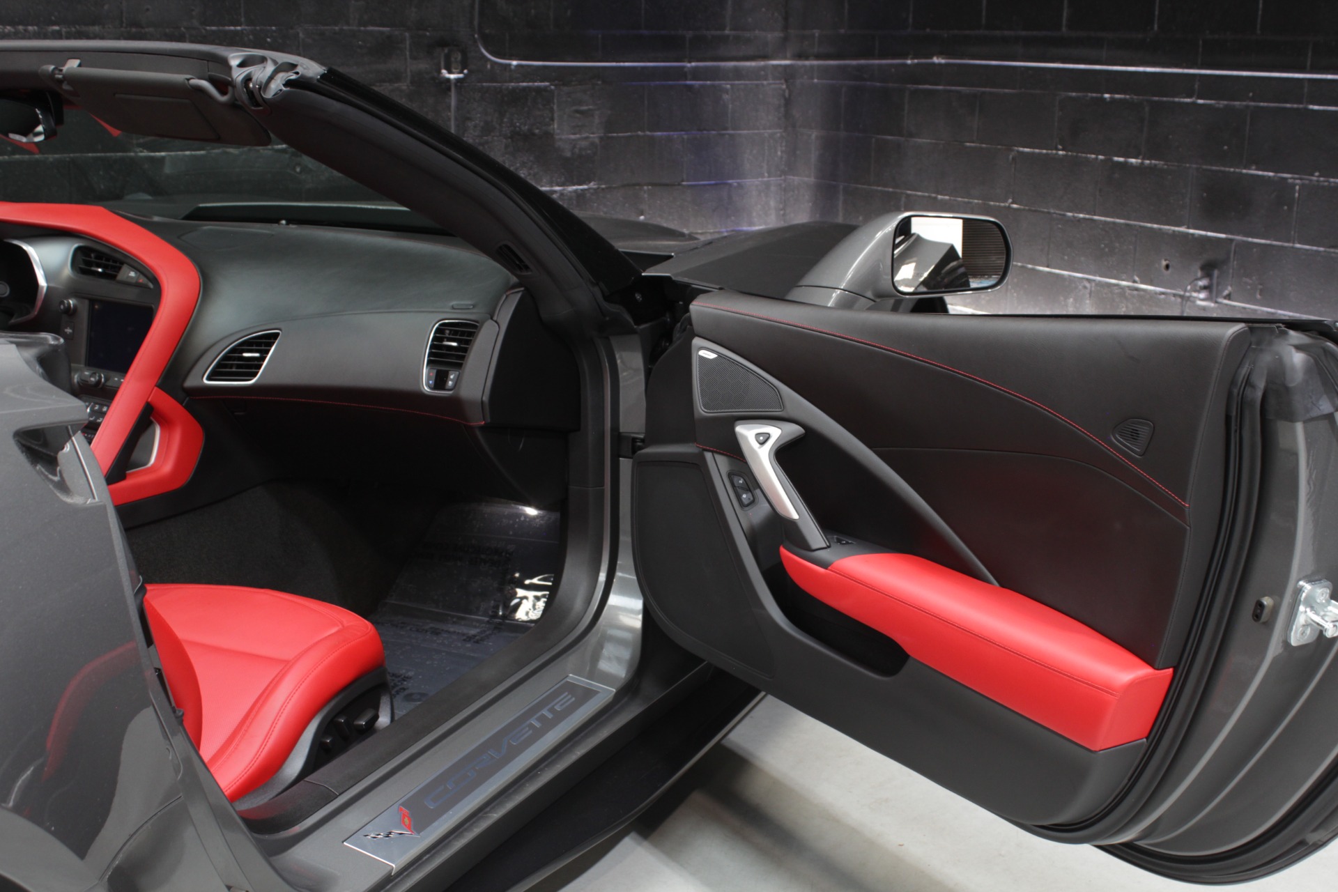 2015 Chevrolet Corvette Z06 - Photo 35