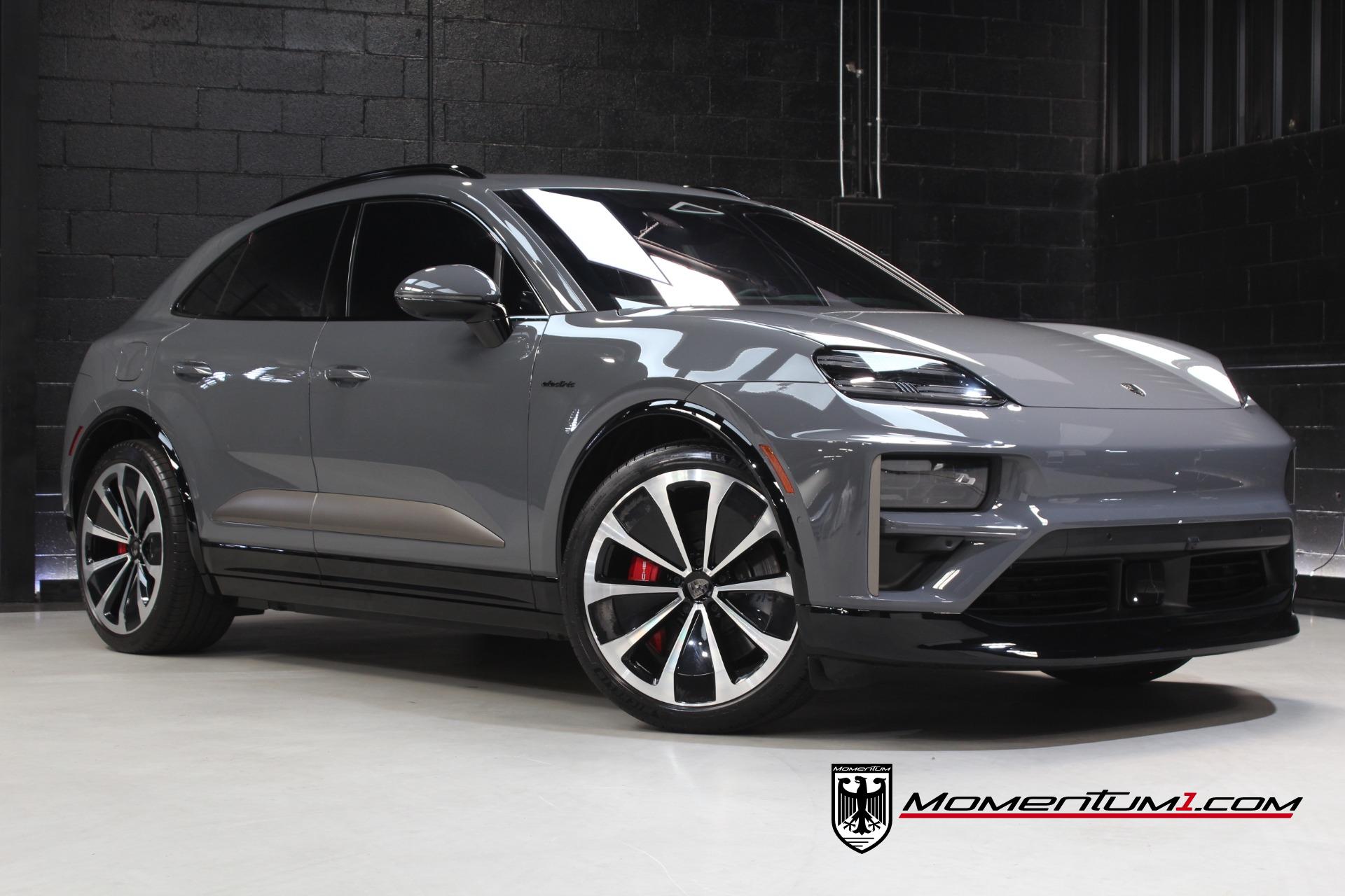 2025 Porsche Macan Macan Turbo Electric's photo