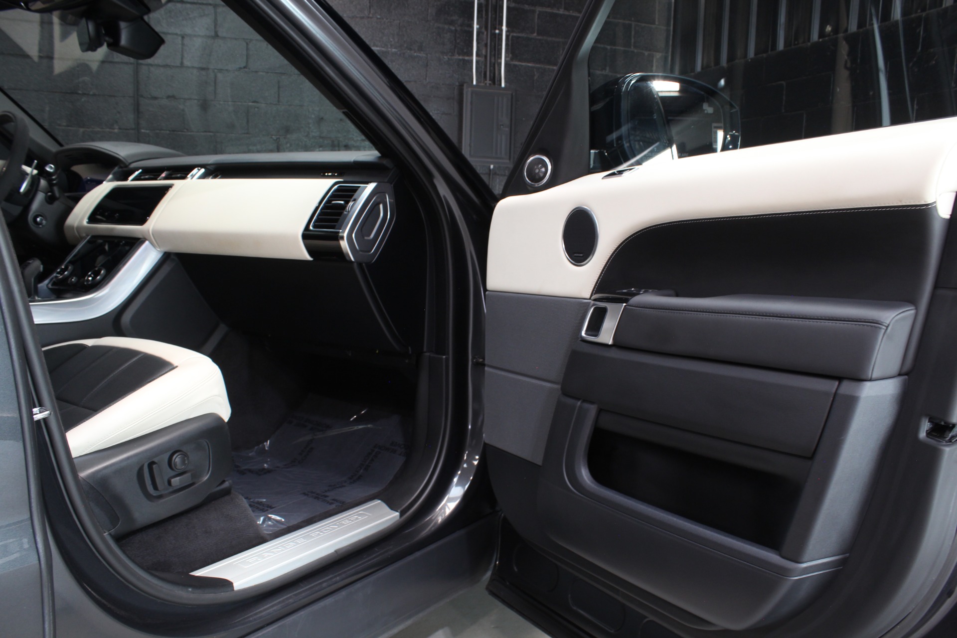 2022 Land Rover Range Rover Sport HST - Photo 28