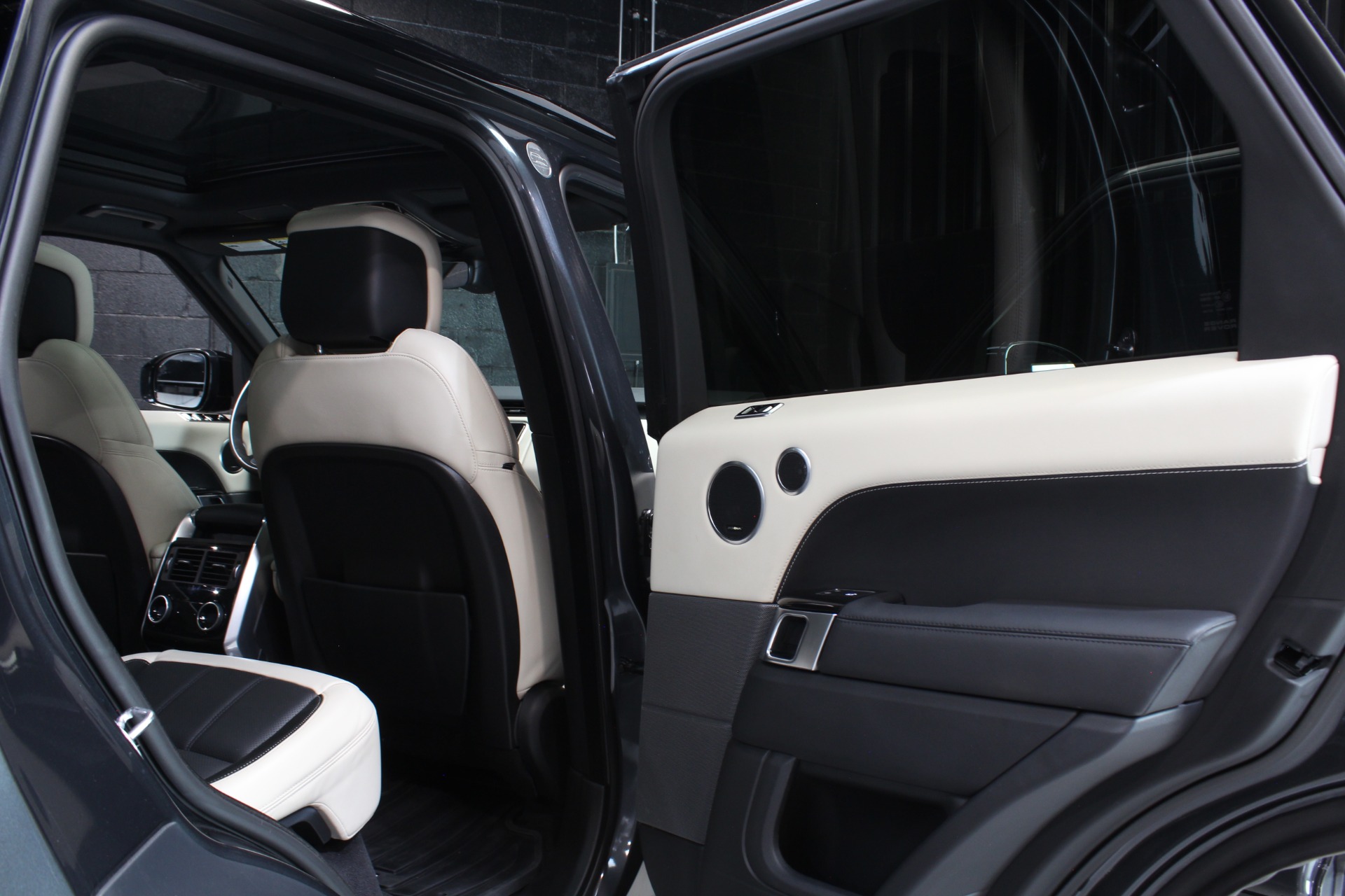 2022 Land Rover Range Rover Sport HST - Photo 39