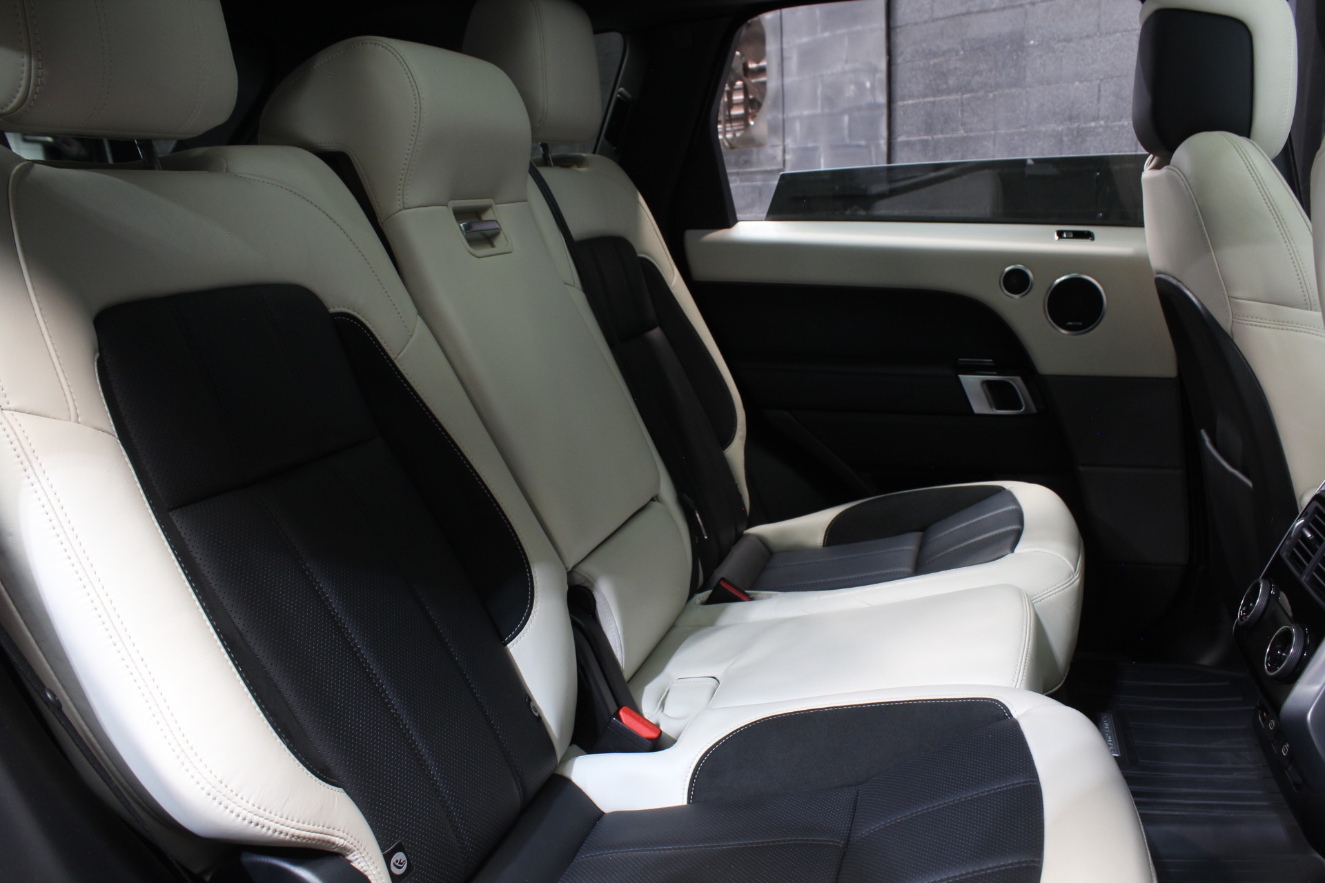 2022 Land Rover Range Rover Sport HST - Photo 42