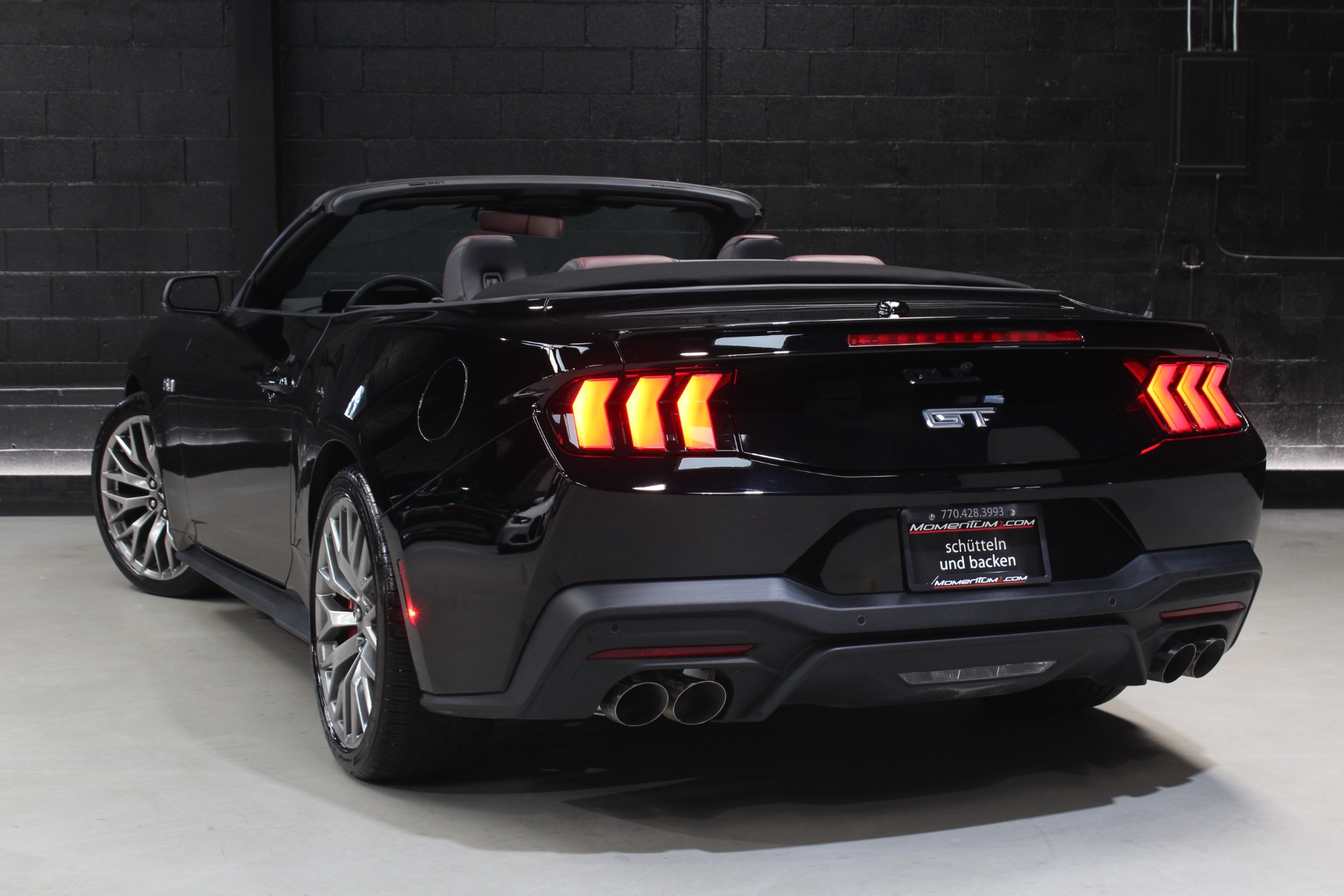2025 Ford Mustang GT Premium - Photo 13