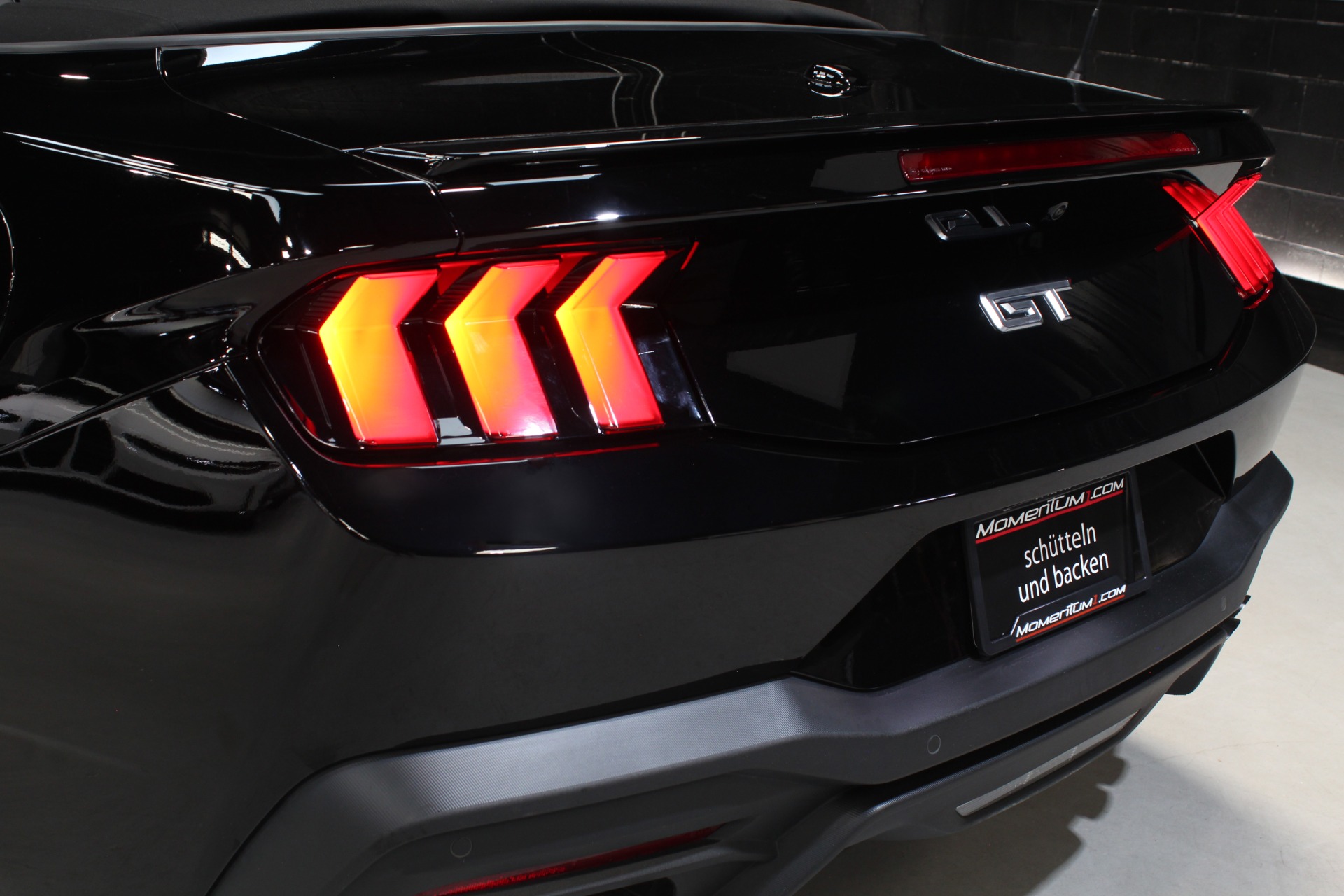 2025 Ford Mustang GT Premium - Photo 14
