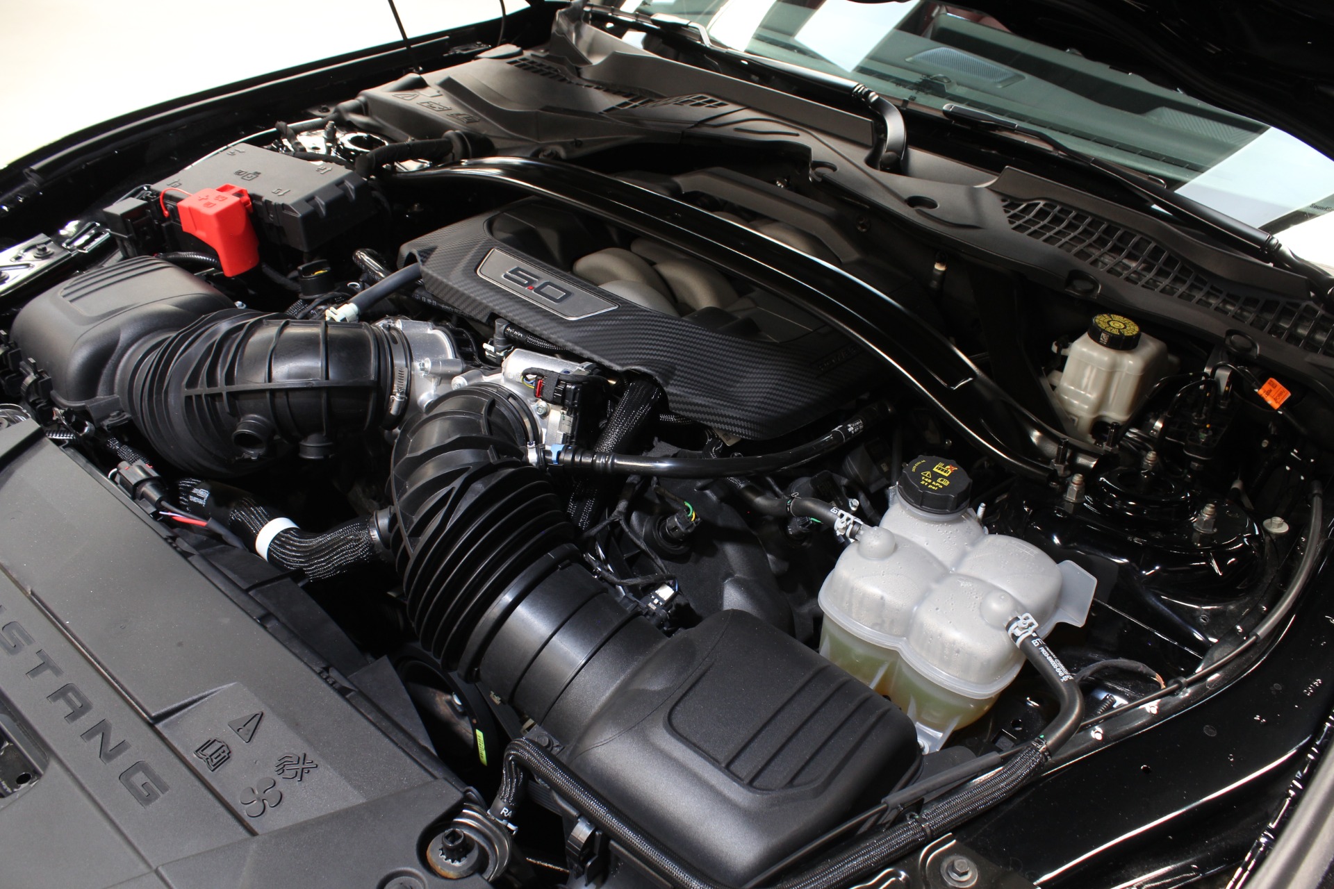 2025 Ford Mustang GT Premium - Photo 27