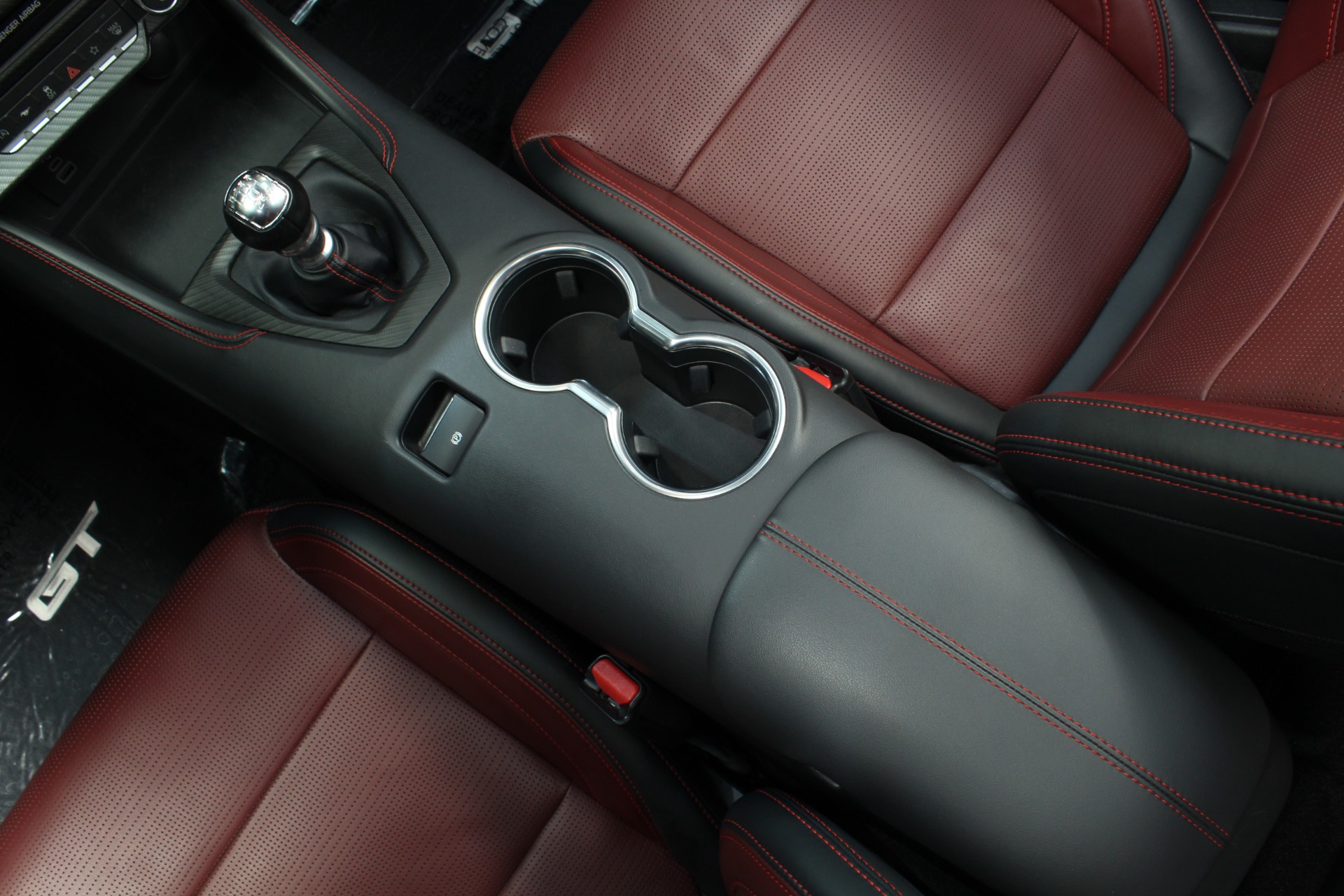 2025 Ford Mustang GT Premium - Photo 37