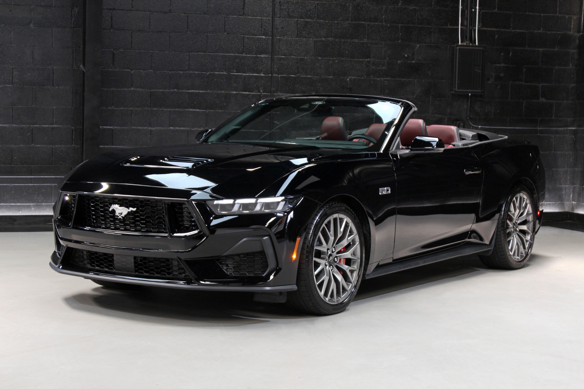 2025 Ford Mustang GT Premium - Photo 6