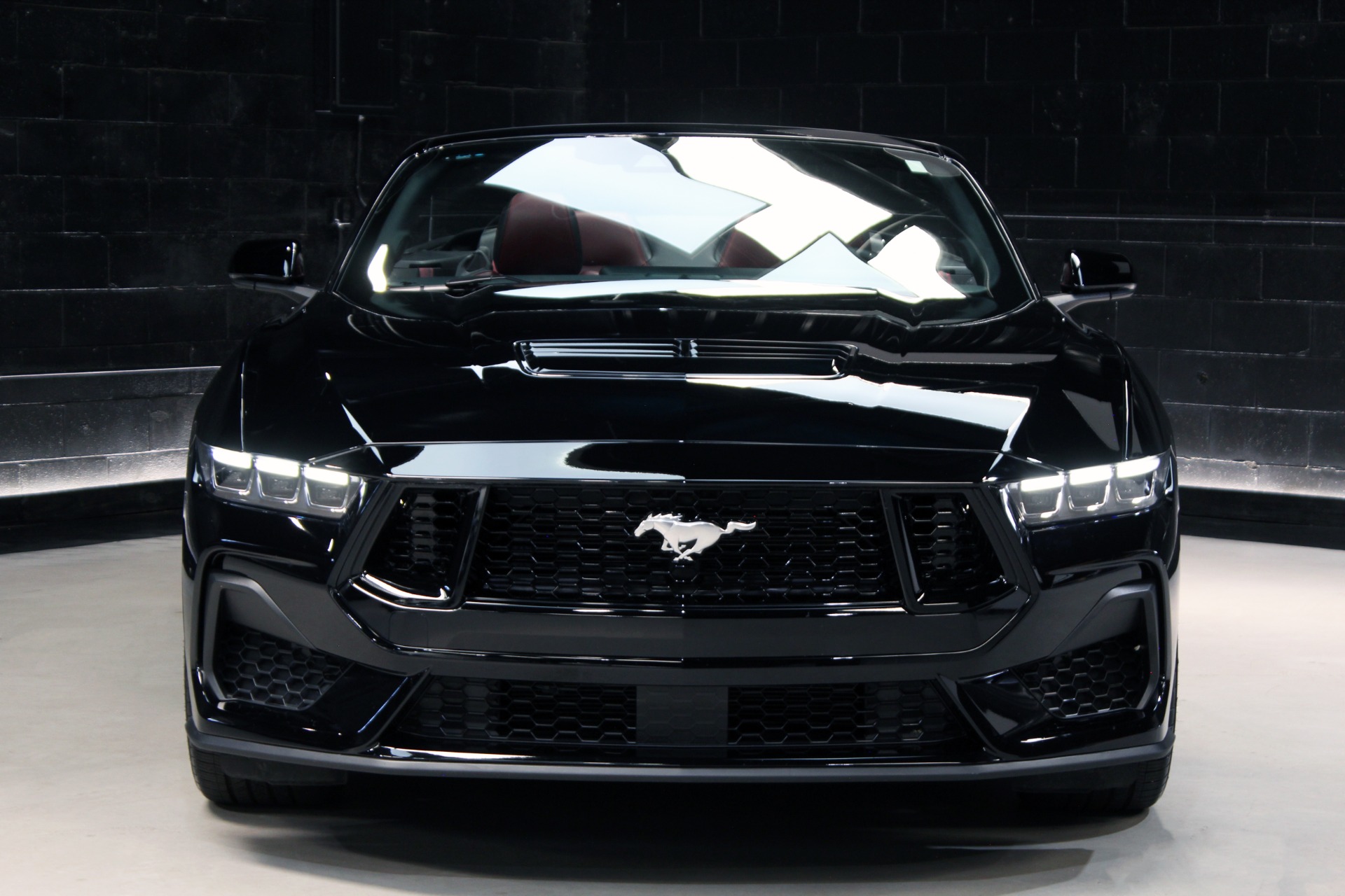 2025 Ford Mustang GT Premium - Photo 8