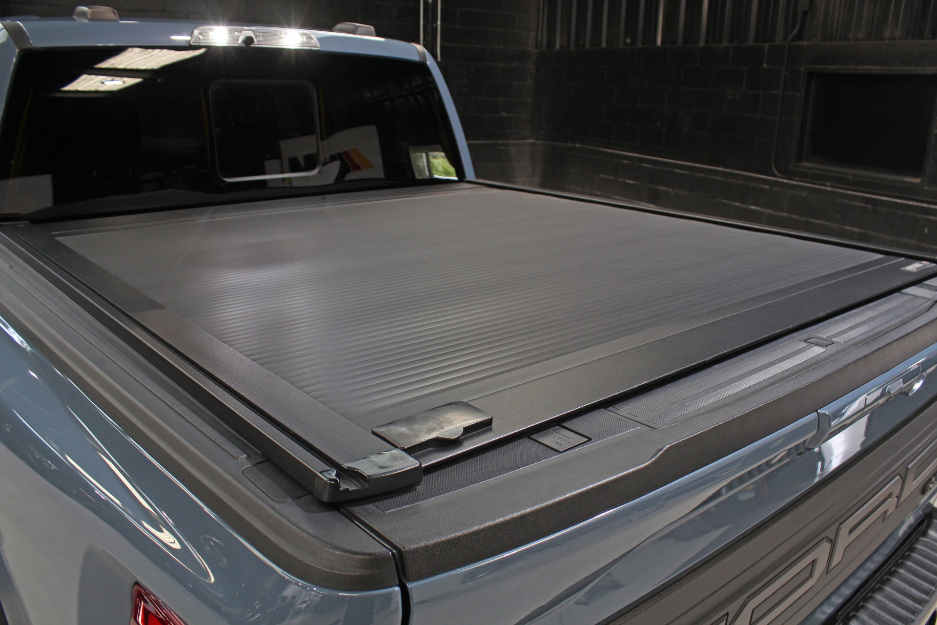 2023 Ford F-150 Raptor - Photo 13
