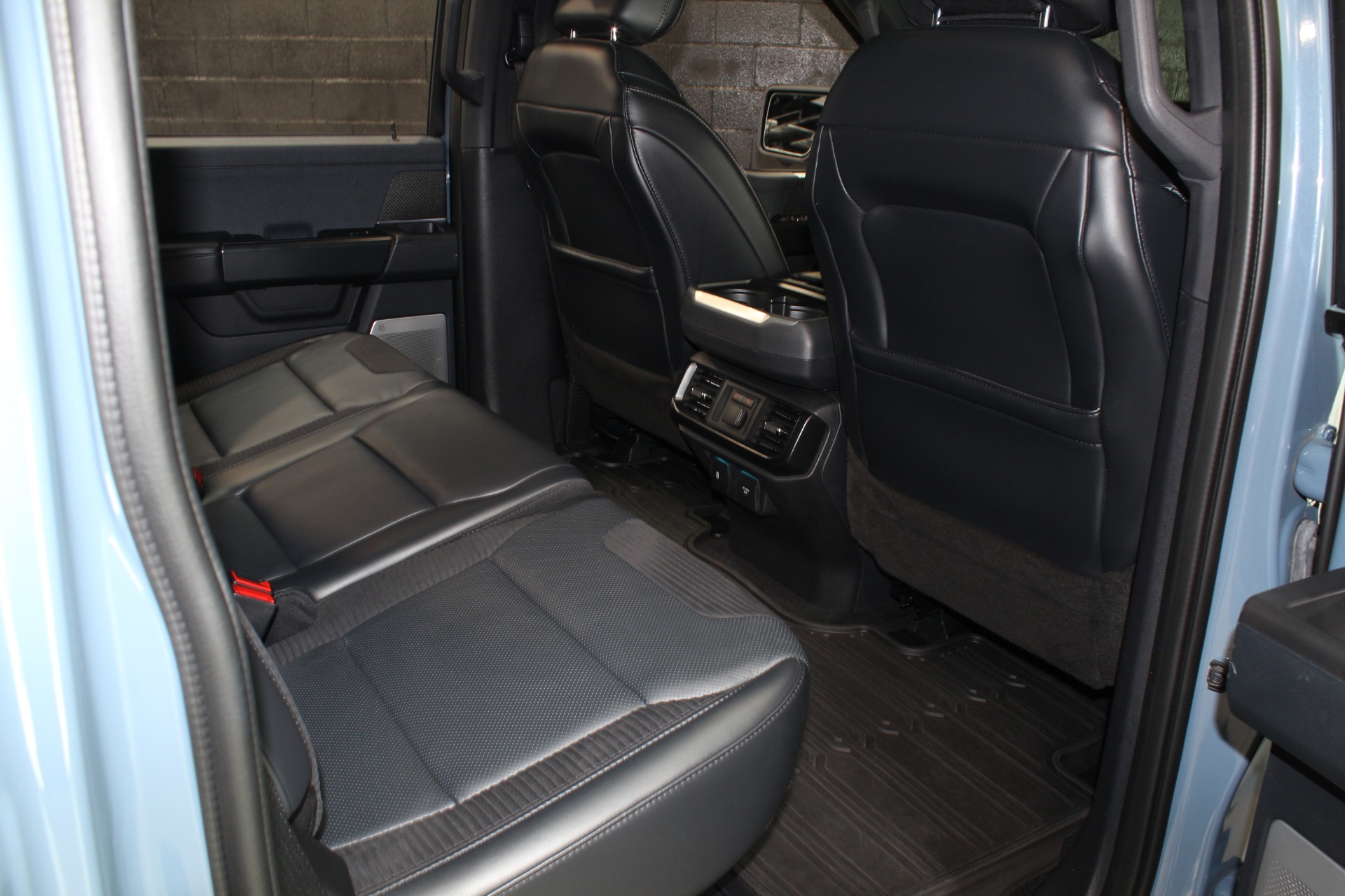 2023 Ford F-150 Raptor - Photo 53
