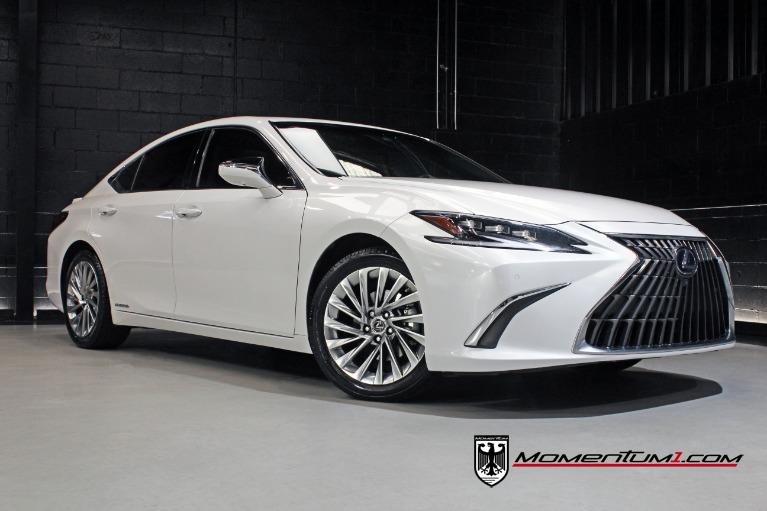 Used 2022 Lexus ES 300h Ultra Luxury w/ Marl Levinson Premium Audio for sale $39,910 at Momentum Motorcars Inc in Marietta GA