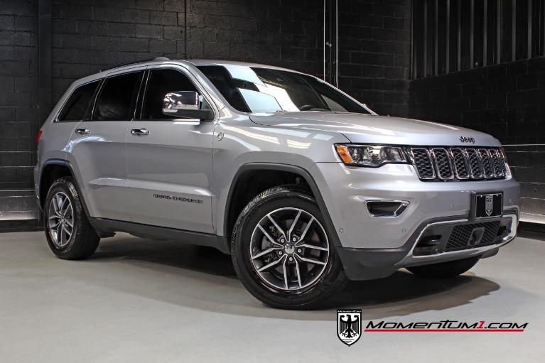 Used 2018 Jeep Grand Cherokee Limited HEMI 5.7 V8 Adaptive Cruise Control for sale $24,988 at Momentum Motorcars Inc in Marietta GA