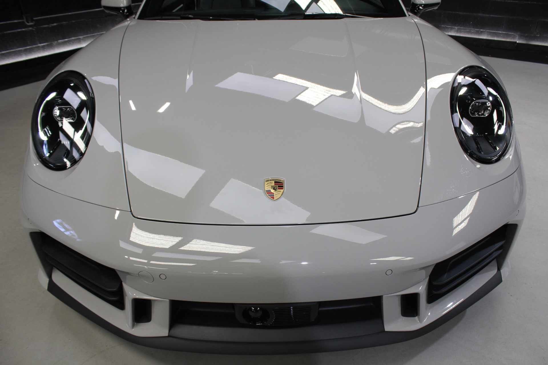 2026 Porsche 911 S - Photo 12