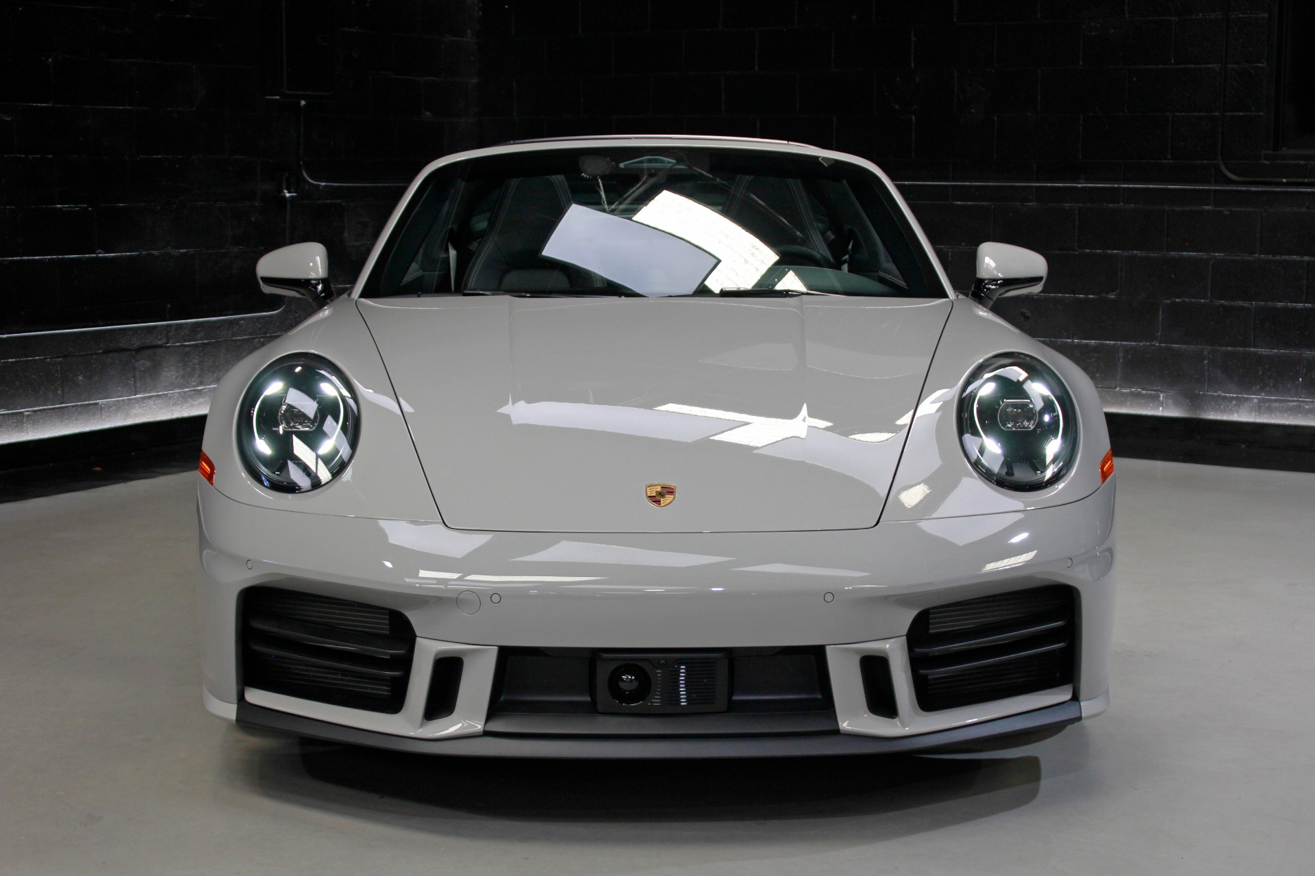 2026 Porsche 911 S - Photo 13