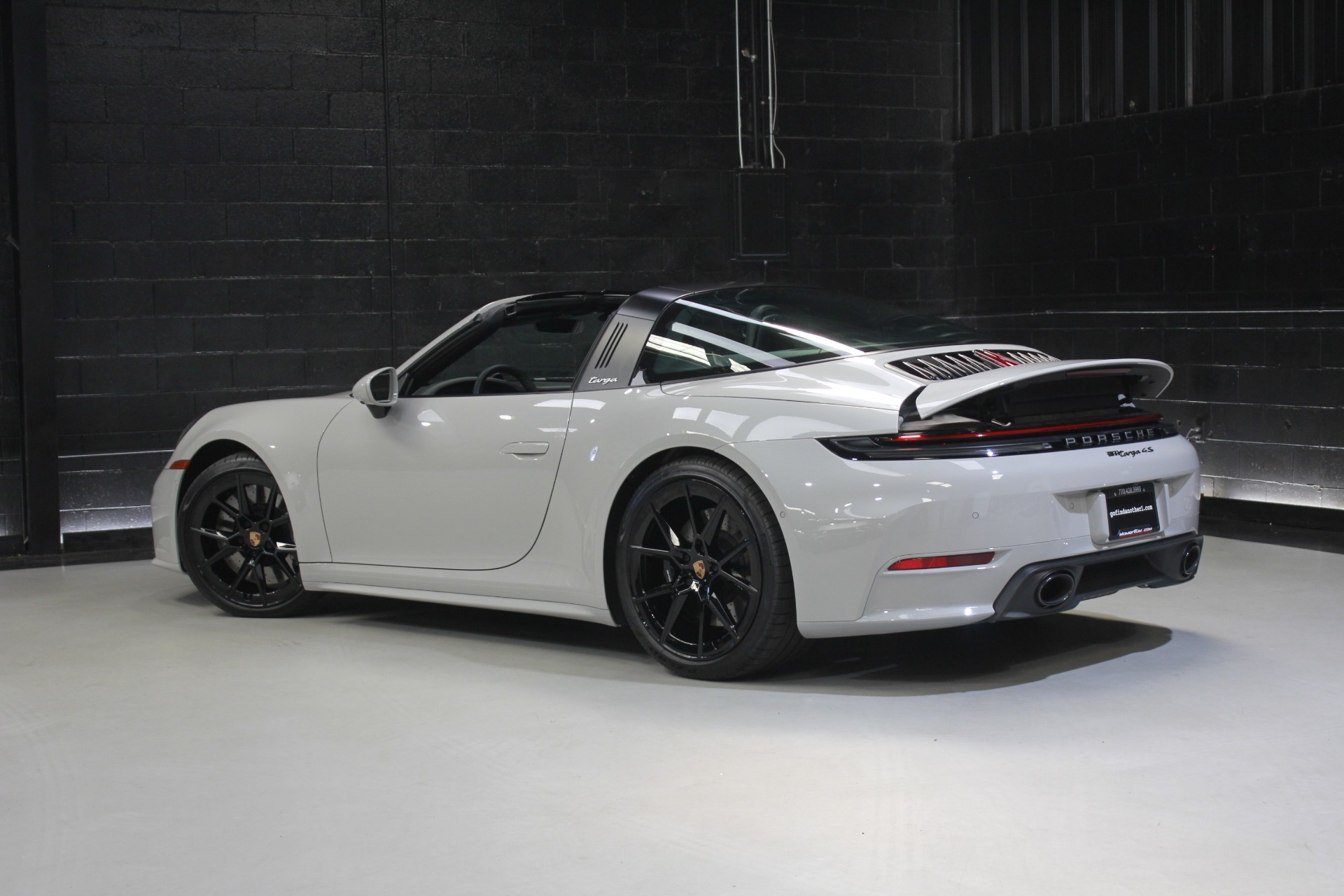 2026 Porsche 911 S - Photo 21