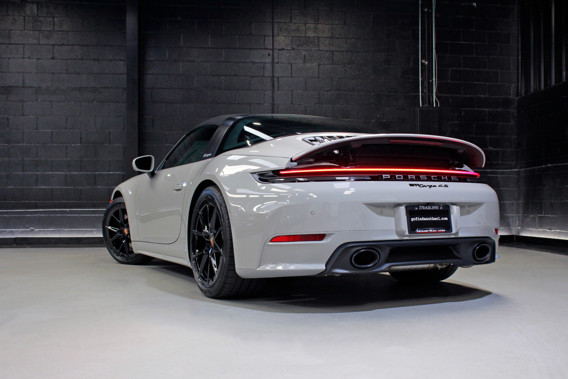 2026 Porsche 911 S - Photo 22