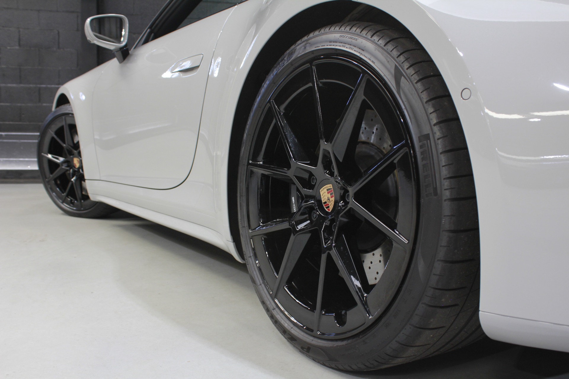 2026 Porsche 911 S - Photo 39
