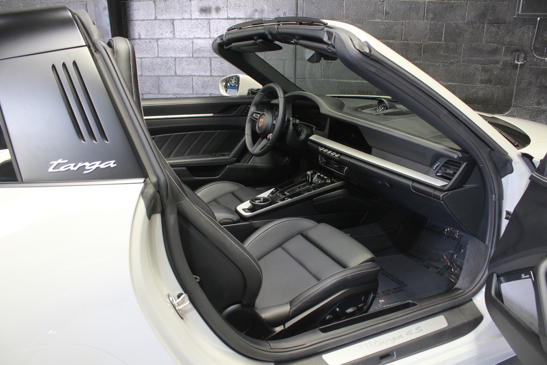 2026 Porsche 911 S - Photo 57
